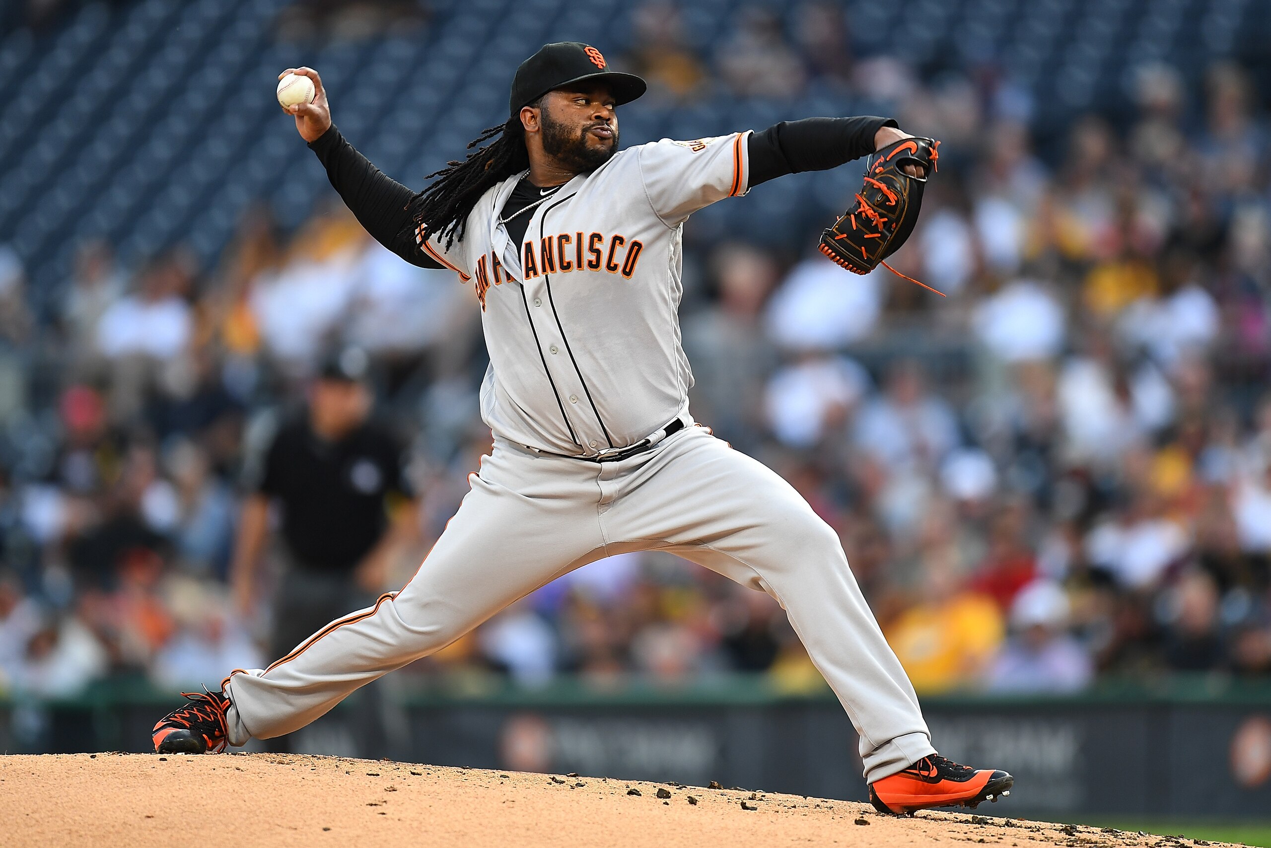 The San Francisco Giants could decide to trade Johnny Cueto during a disastrous 2017 season.
