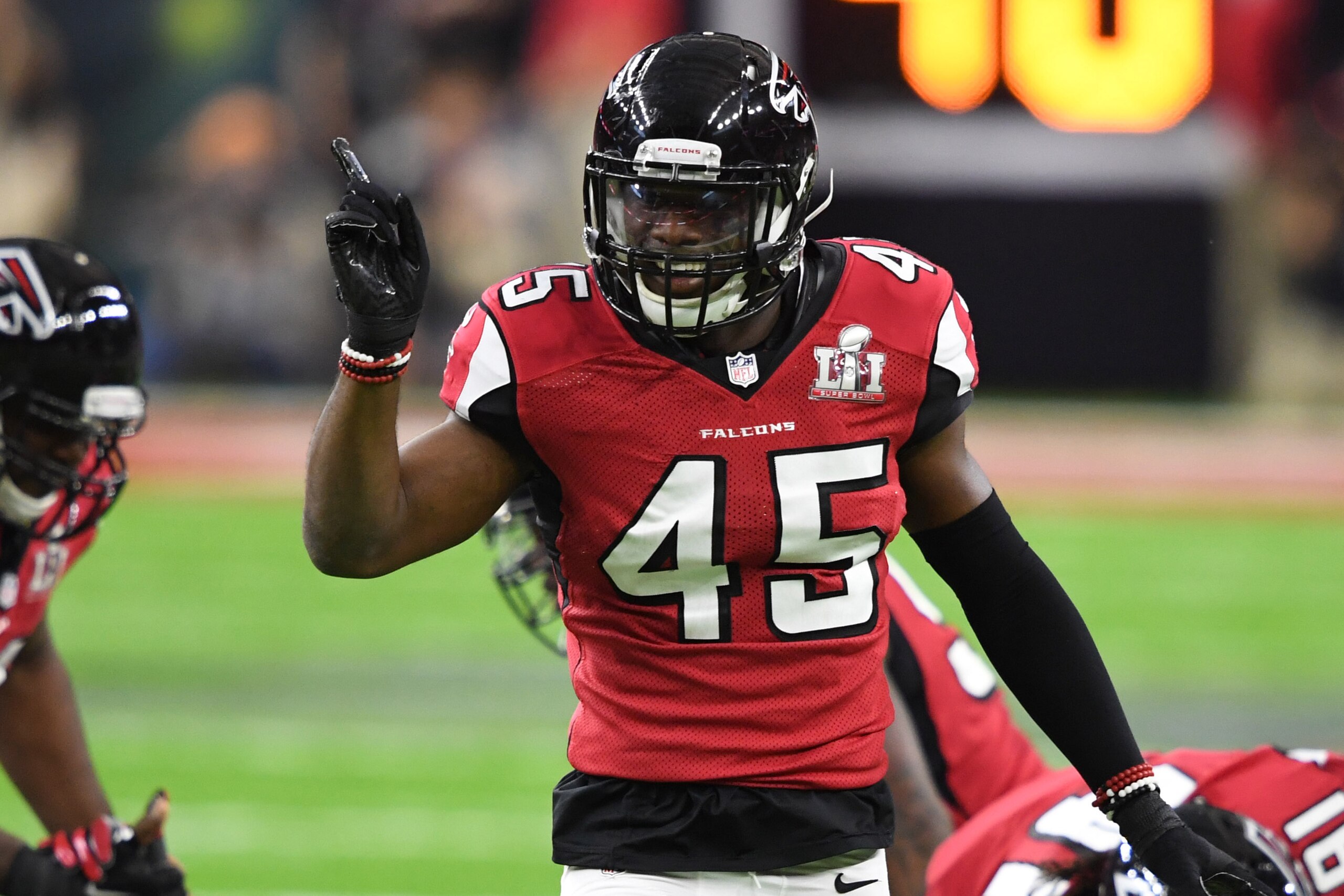 Deion Jones
