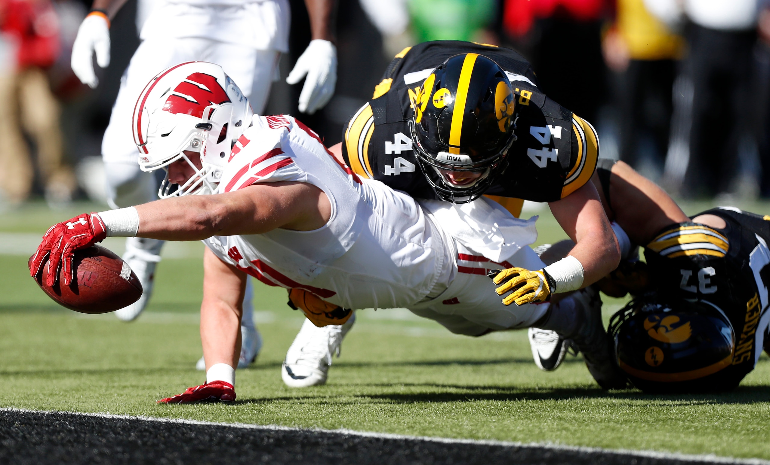 Could Troy Fumagalli be the difference against Iowa for a second straight year?