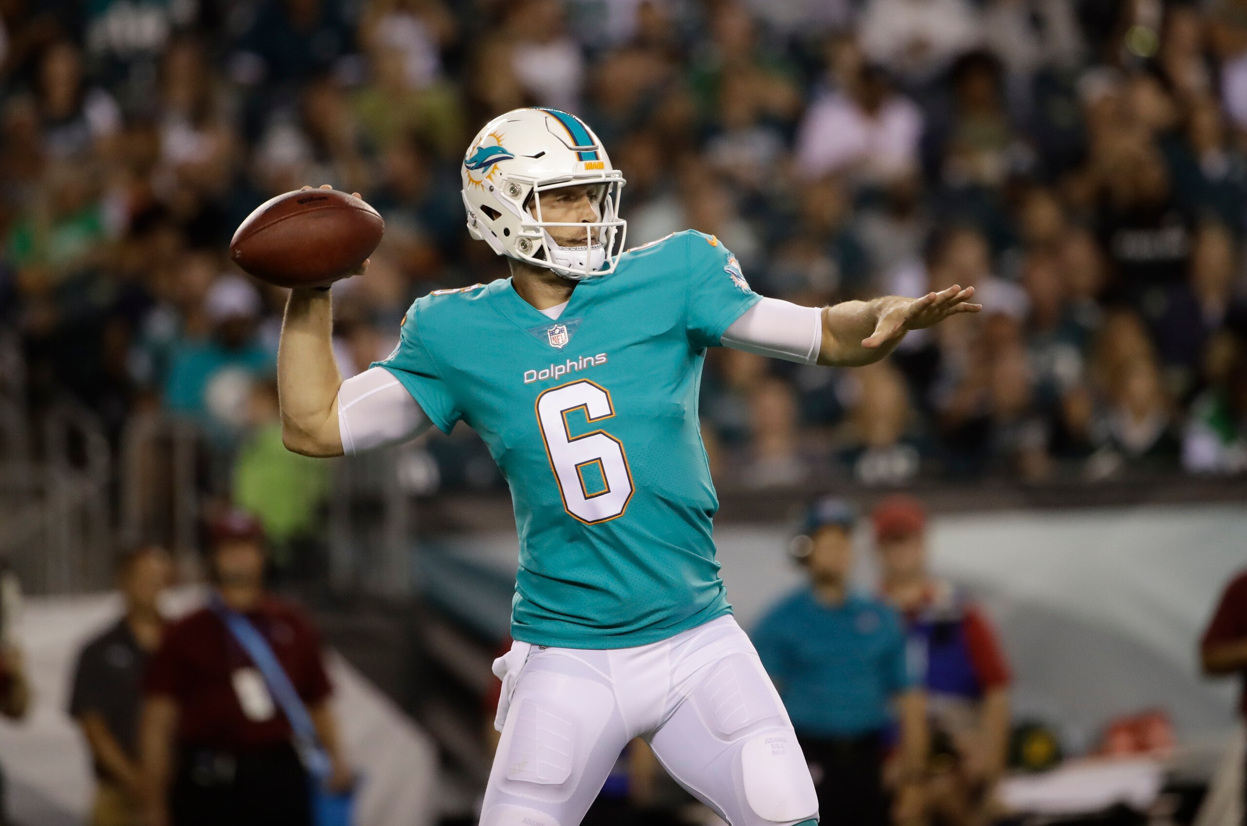 Jay Cutler's back on the fantasy radar.