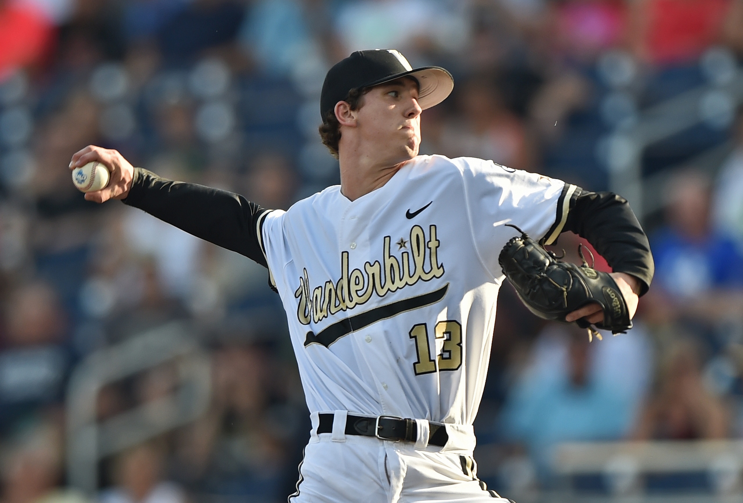 Vanderbilt alum Walker Buehler will join the Dodgers' bullpen down the stretch.
