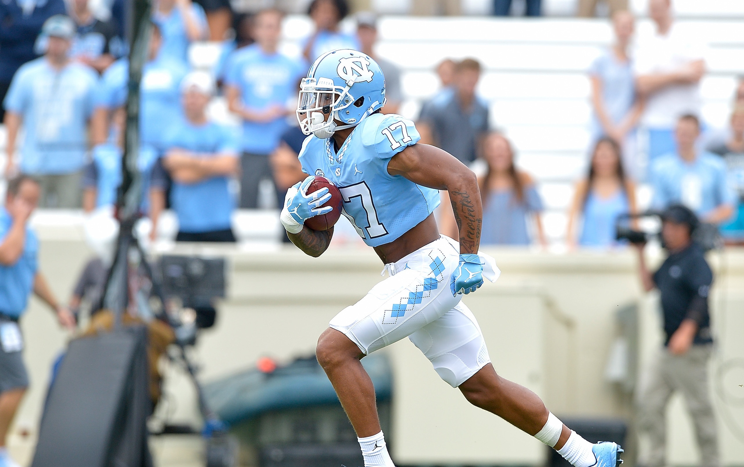 Anthony Ratliff-Williams kept North Carolina in the game against Louisville.