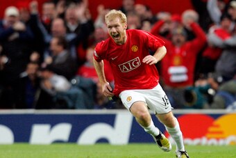 Scholes wheels away during one of United's best-ever Champions League nights.