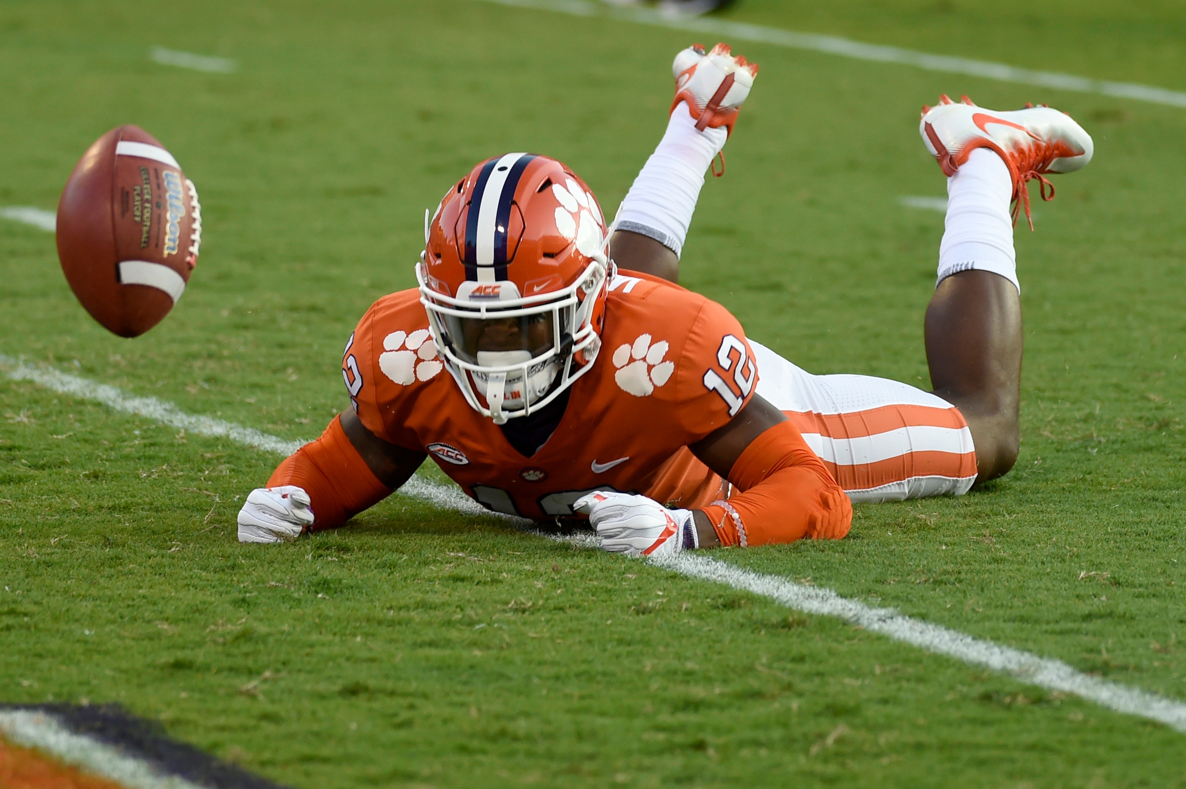 Fresh off a victory over Auburn, will Clemson win on the road against Louisville?