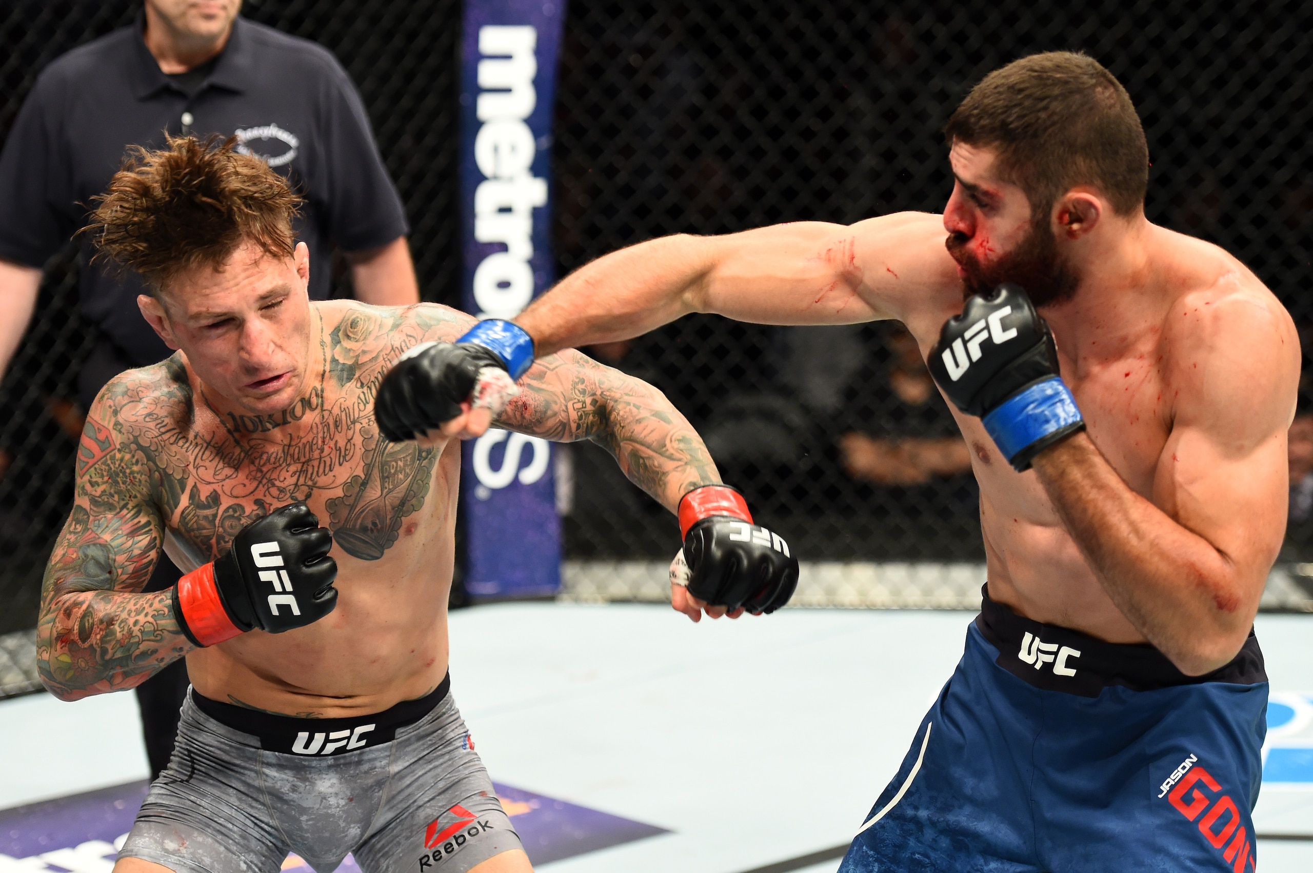 Gregor Gillespie (left) and Jason Gonzalez