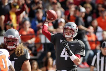 Luke Falk was back on the field to shred Oregon State's secondary.