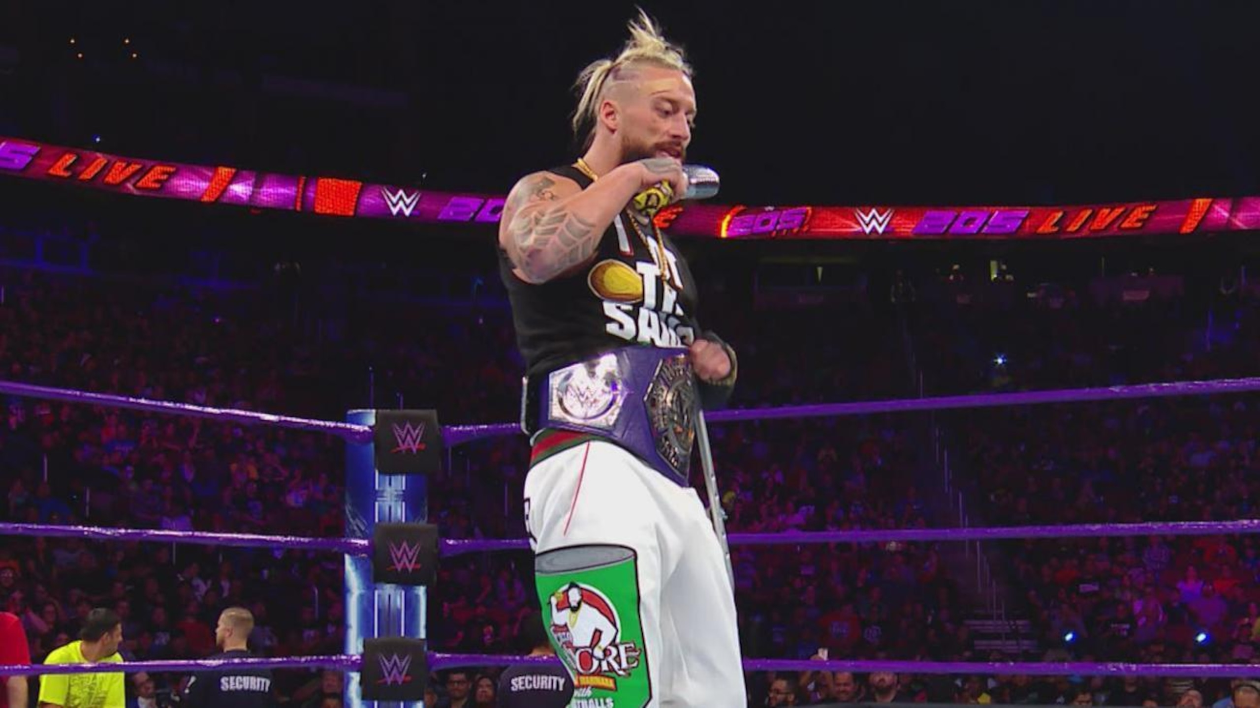 Amore on 205 Live. Amore on 205 Live.