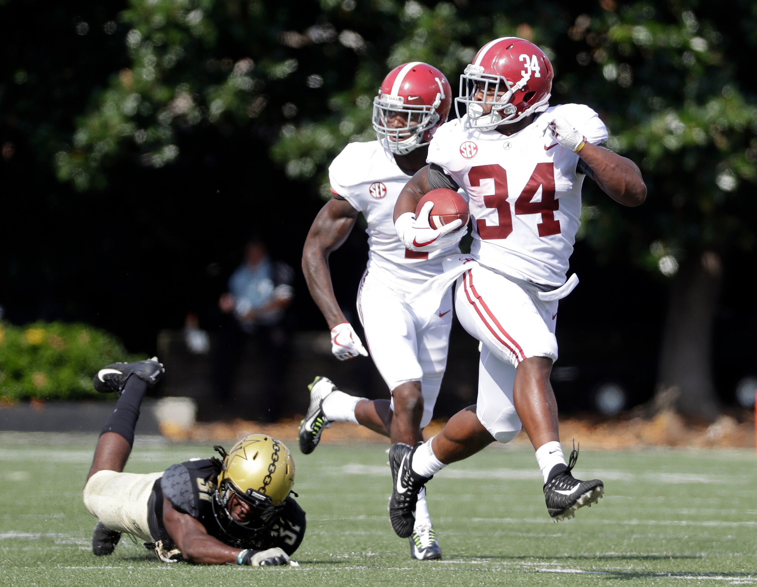 Damien Harris Damien Harris