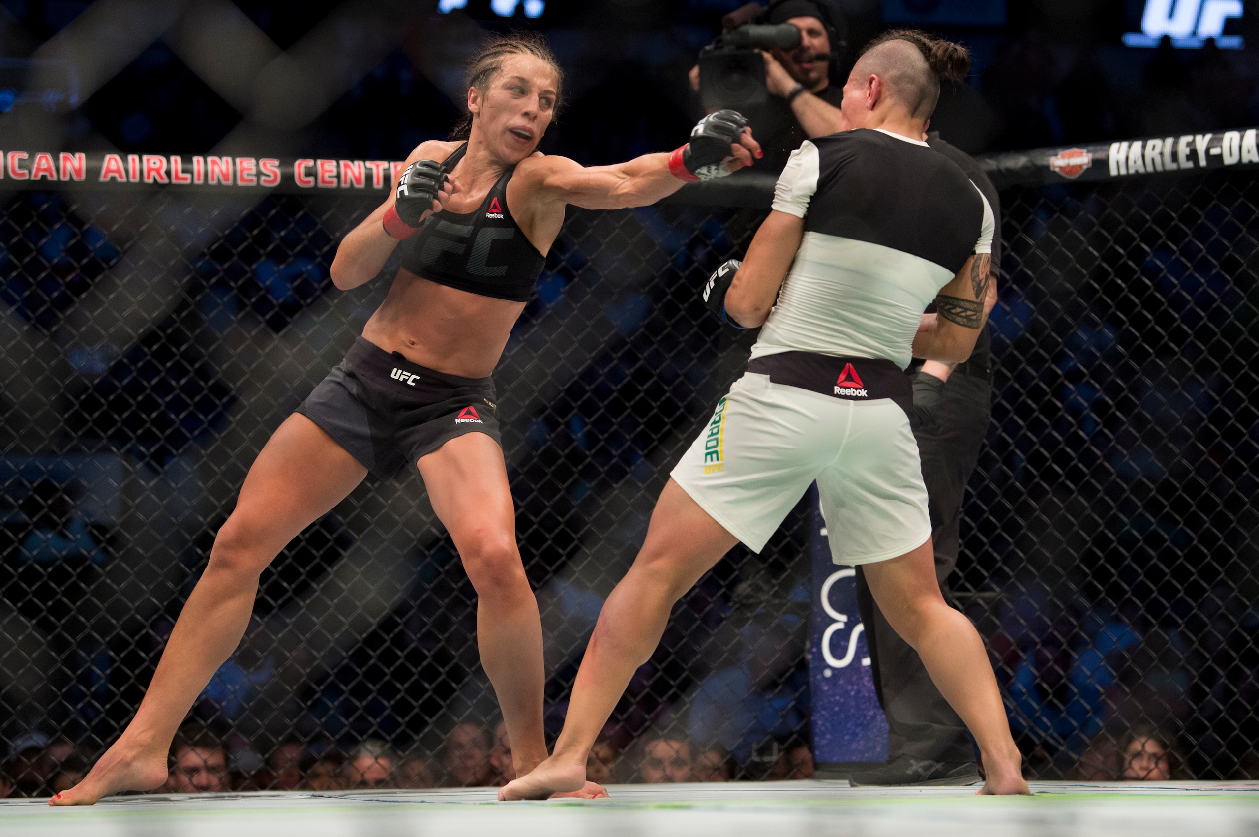 Joanna Jedrzejczyk will have officially cleaned out the women's strawweight division with a win over Rose Namajunas.