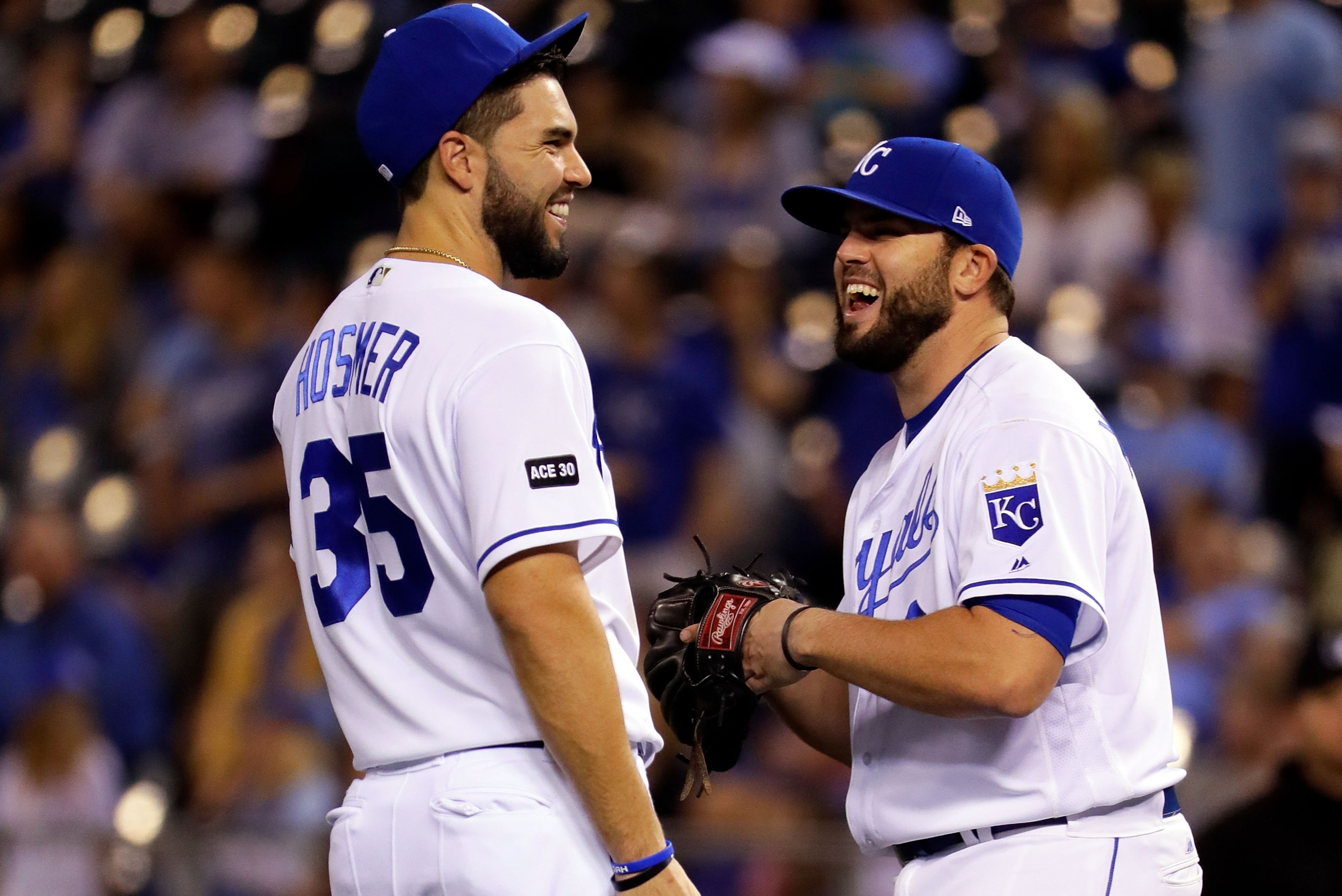 Free agents Eric Hosmer and Mike Moustakas will draw interest from big-market teams in need of a corner infielder.