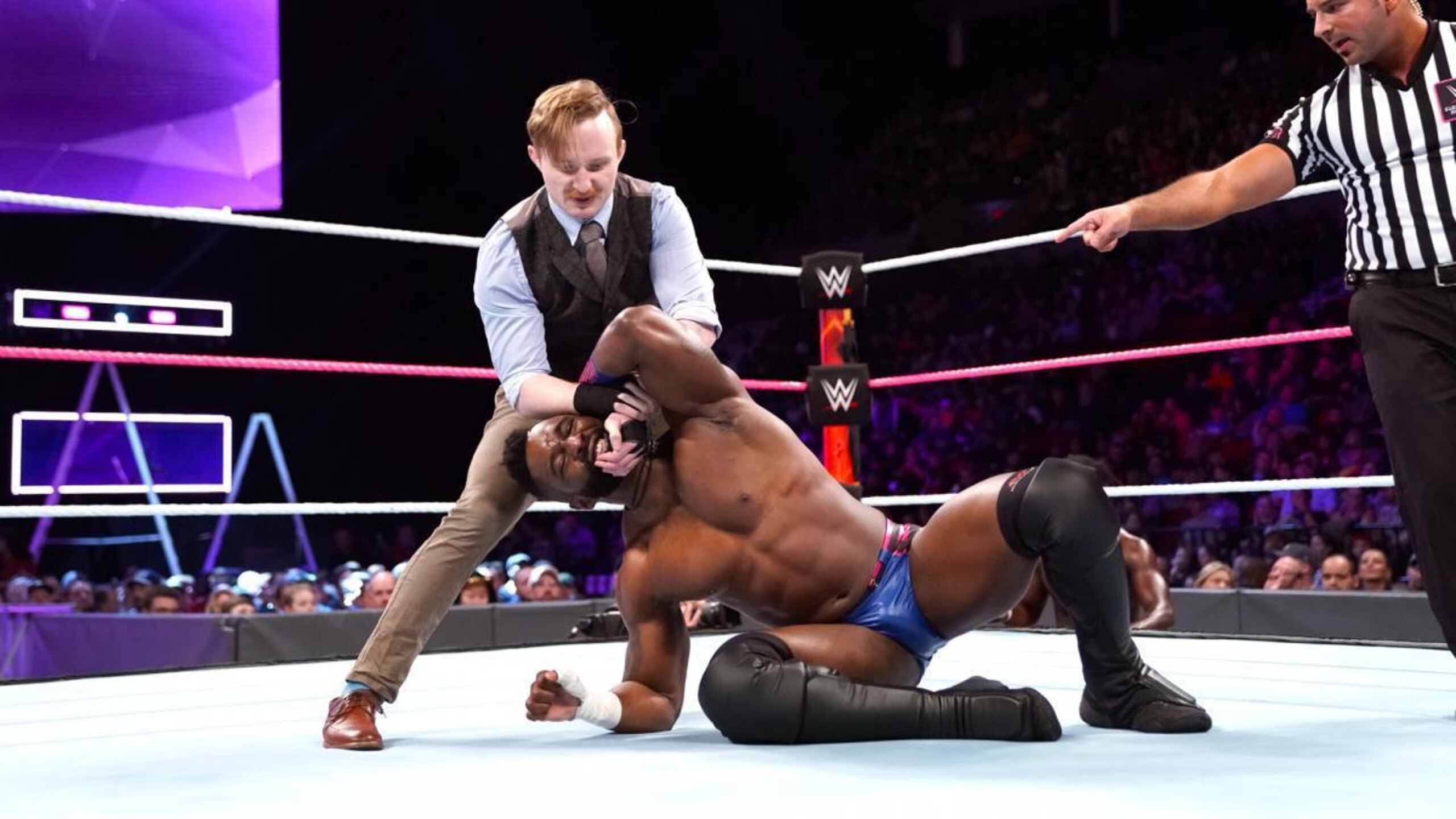 Jack Gallagher punishes Cedric Alexander on Monday's Raw.