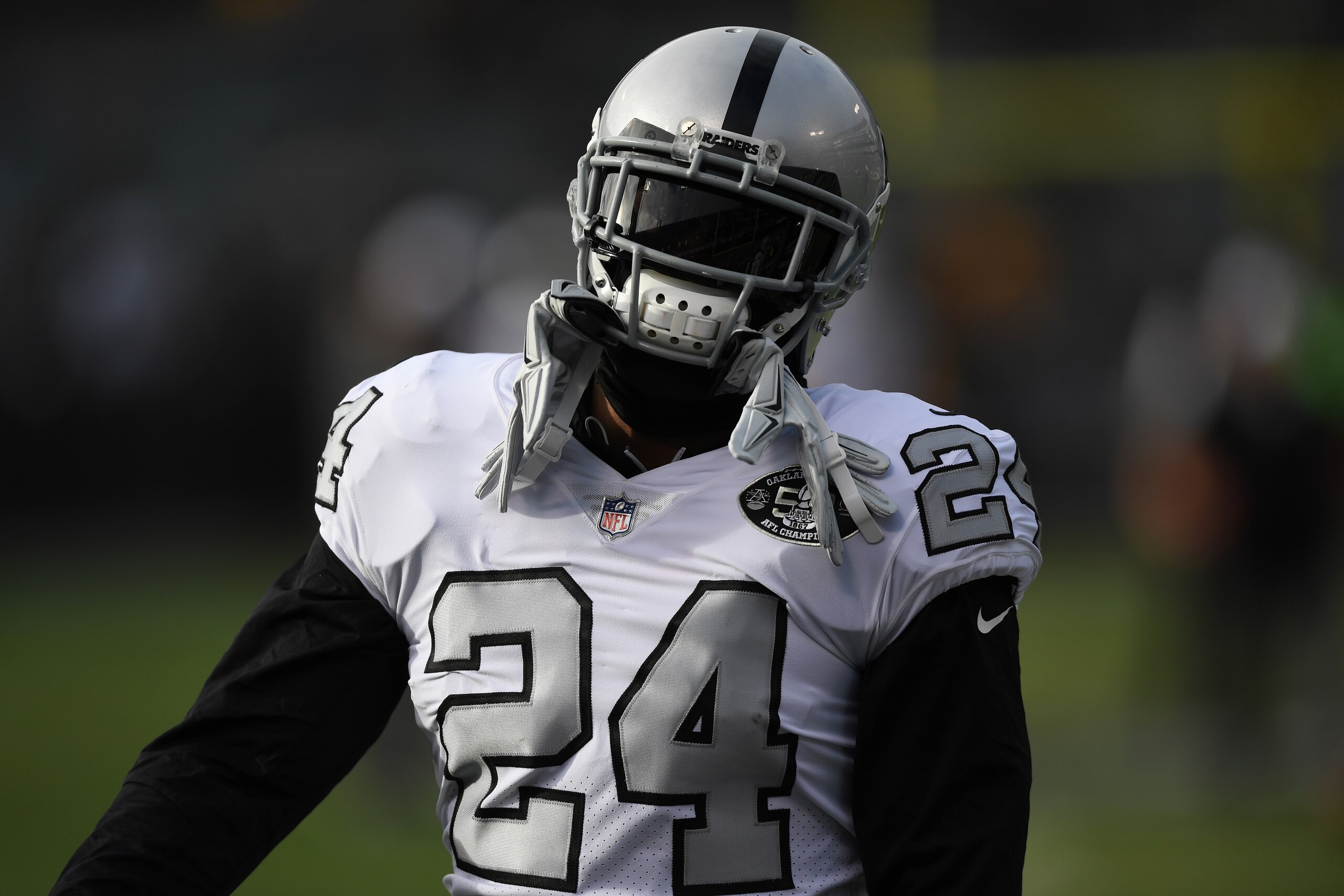 Is there a feature role for Marshawn Lynch in Oakland?
