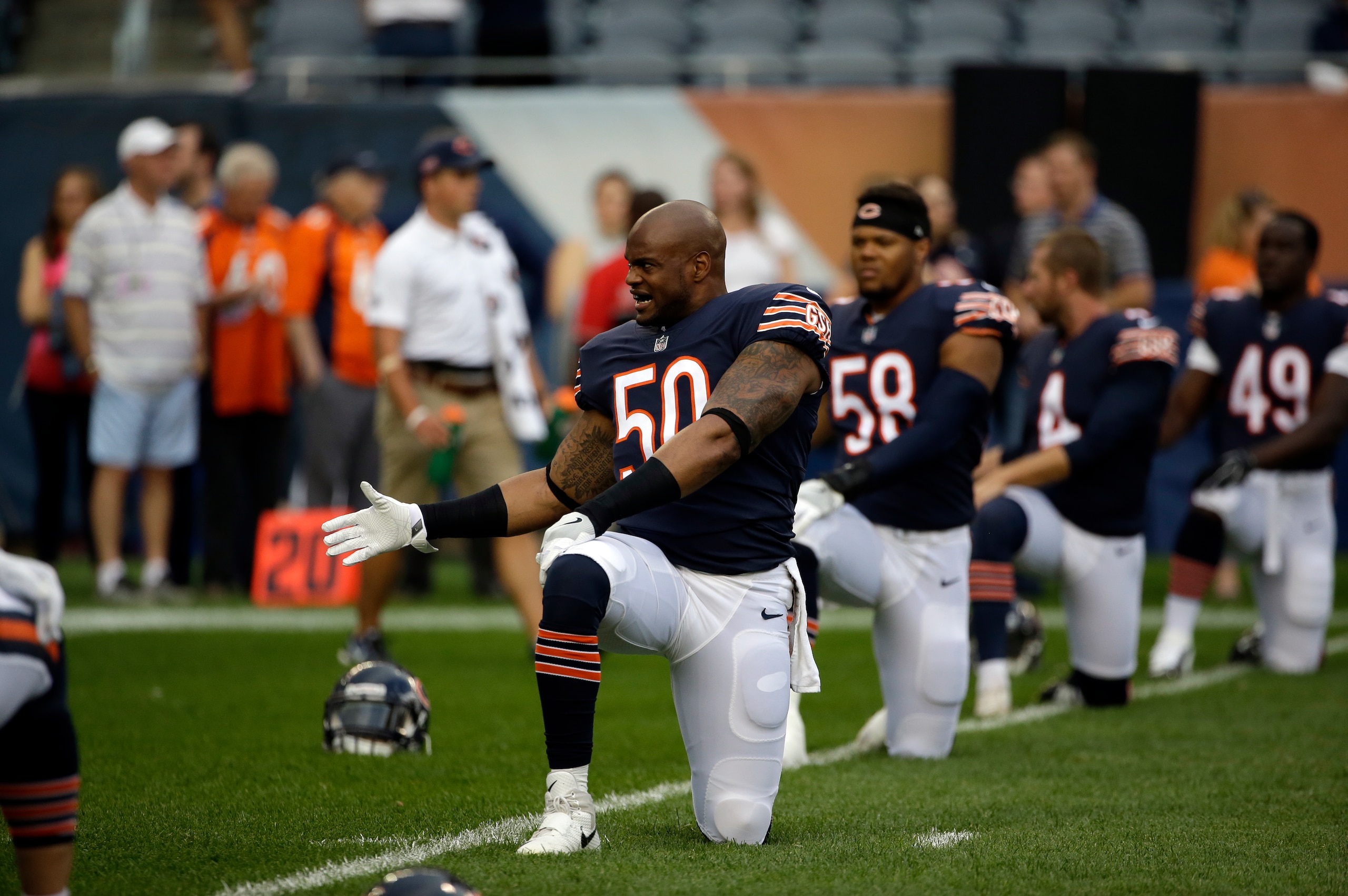 Chicago Bears inside linebacker Jerrell Freeman (50) warms up before an NFL preseason football game against the Denver Broncos, Thursday, Aug. 10, 2017, in Chicago. (AP Photo/Nam Y. Huh) Chicago Bears inside linebacker Jerrell Freeman (50) warms up before an NFL preseason football game against the Denver Broncos, Thursday, Aug. 10, 2017, in Chicago. (AP Photo/Nam Y. Huh)