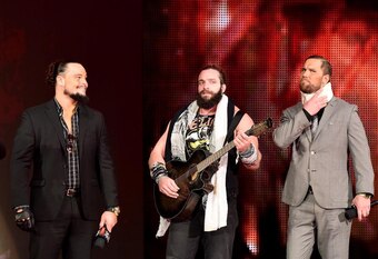 Elias had The Miztourage at his side on Monday's Raw.