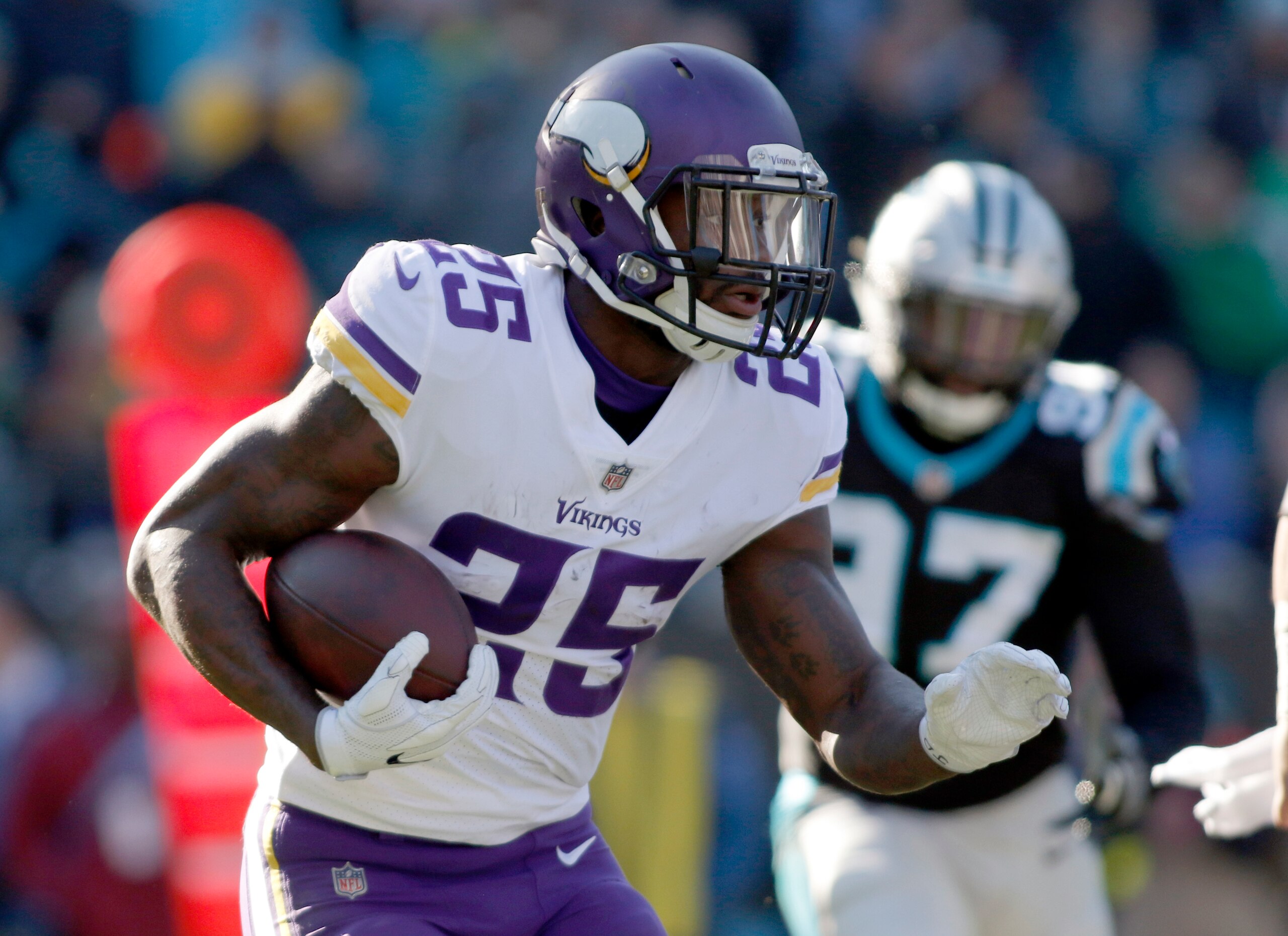 Latavius Murray didn't see his usual touches in Week 14. Latavius Murray didn't see his usual touches in Week 14.