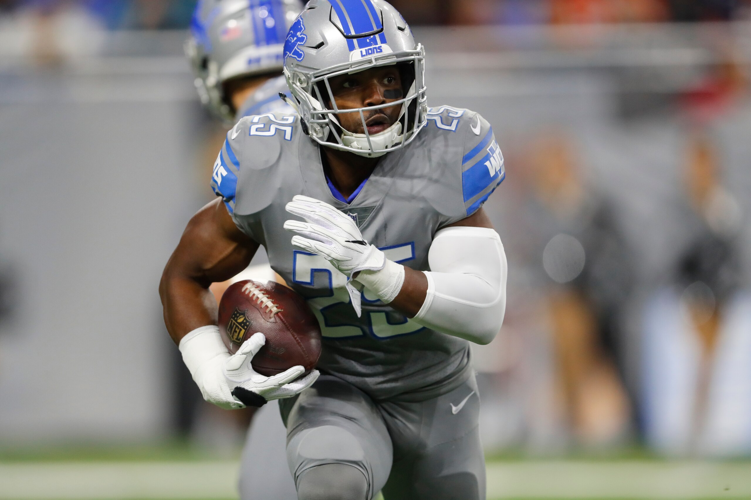 Theo Riddick has pushed Ameer Abdullah out of a prominent role.