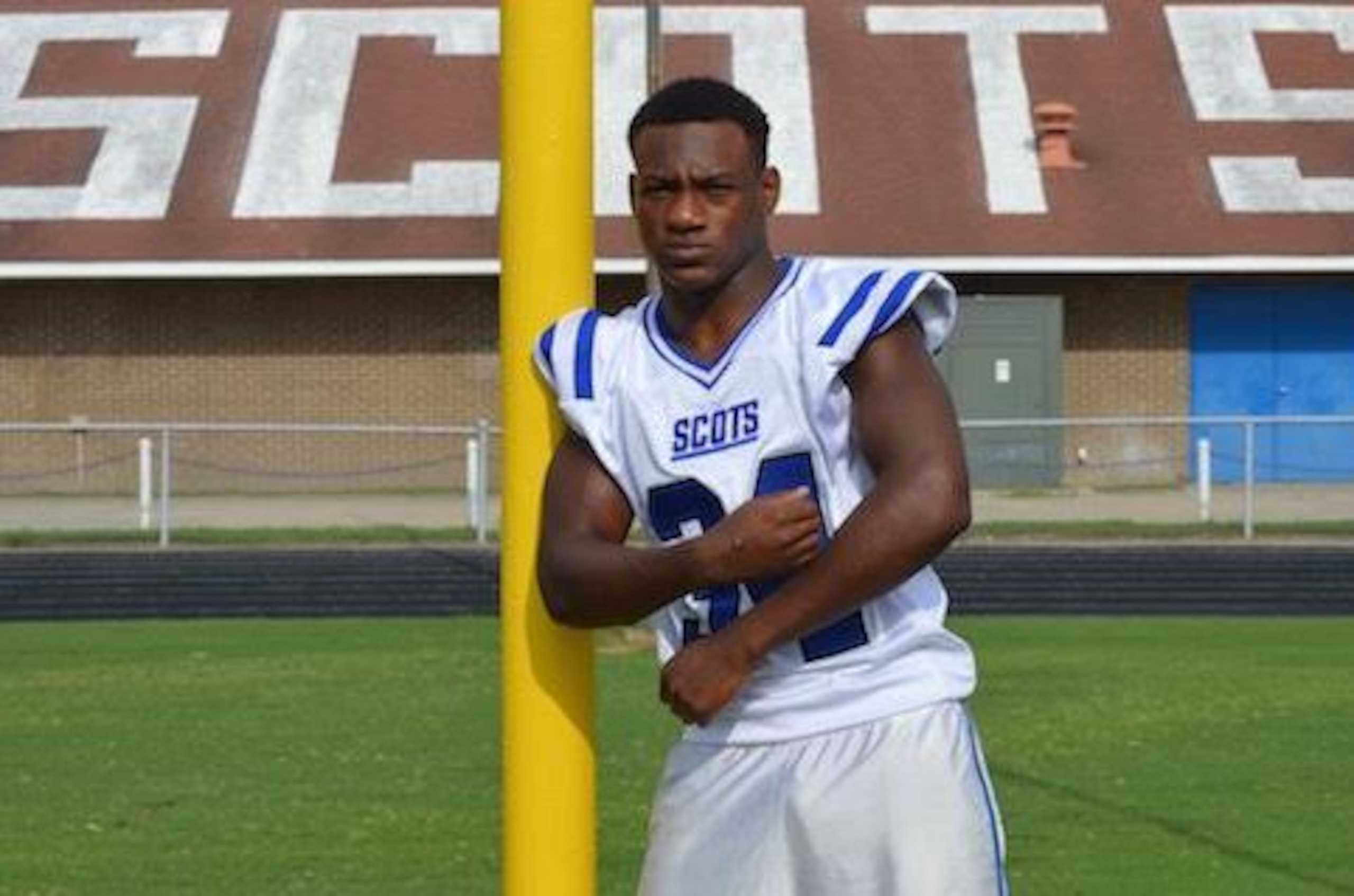 Zamir White