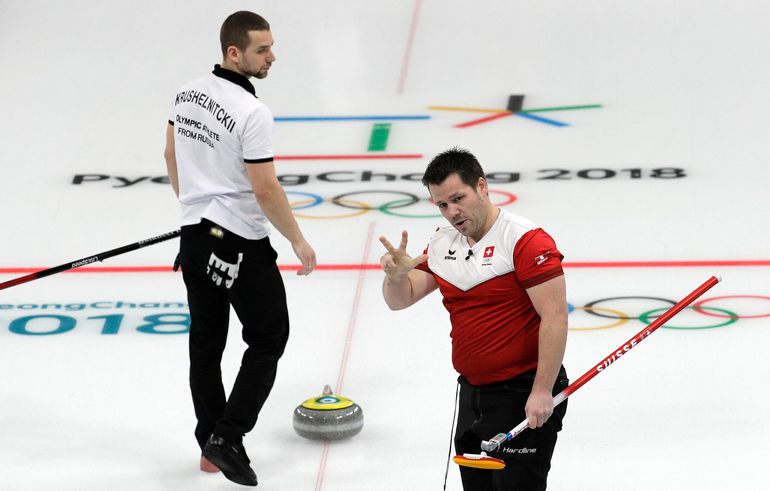 Switzerland ousts the Olympic Athletes from Russia in the mixed doubles semifinals.