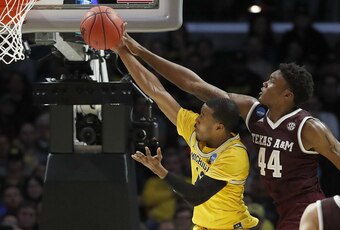 Adding Robert Williams would make it easier for the Clippers to move on from DeAndre Jordan, whose time in L.A. may have run its course.