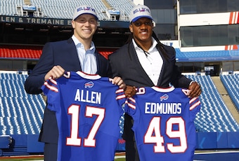 Buffalo Bills quarterback Josh Allen (left) and linebacker Tremaine Edmunds (right)