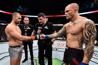 Mauricio "Shogun" Rua (left) and Anthony Smith