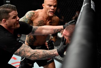 Anthony Smith (middle) and Shogun Rua