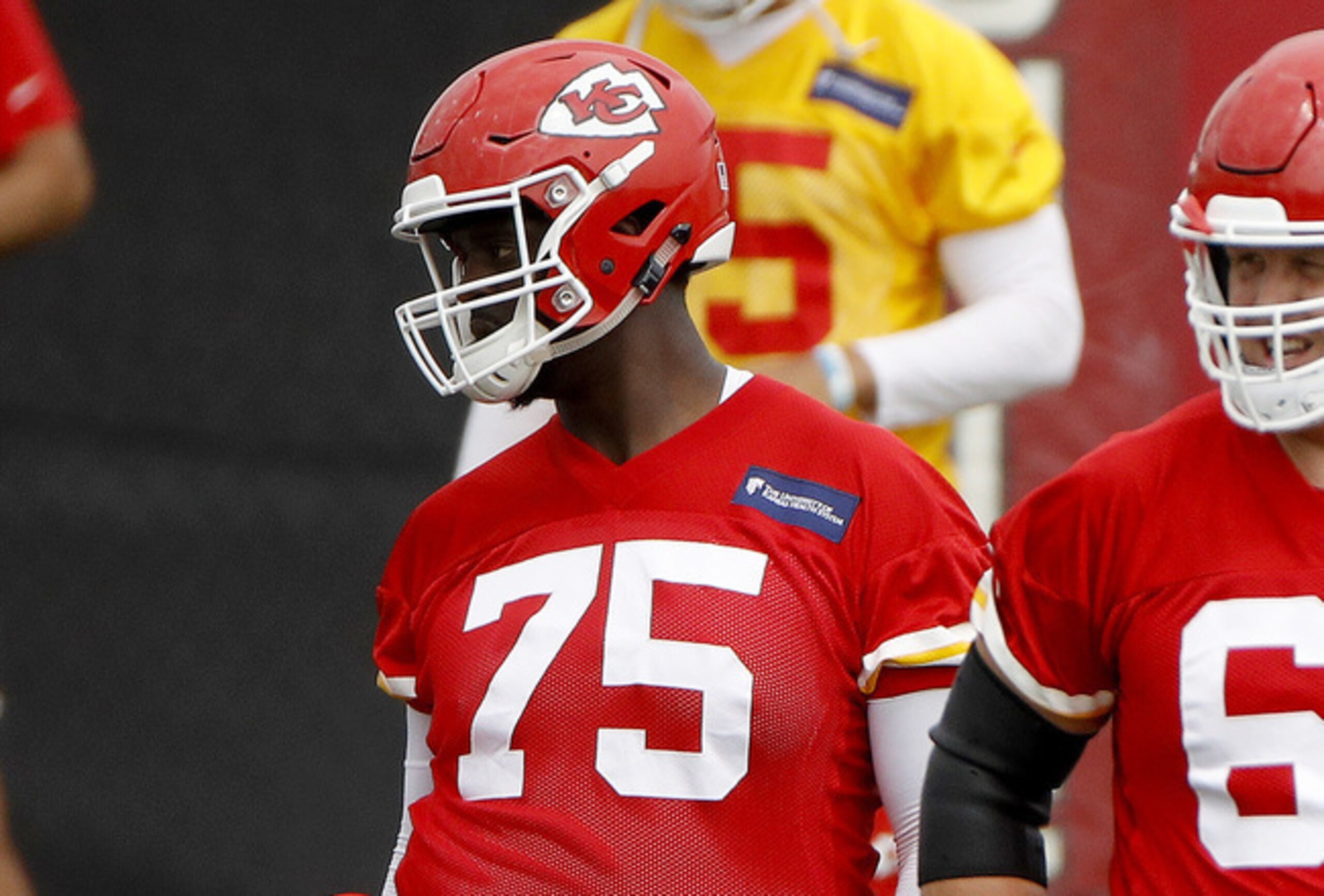 Kansas City Chiefs guard Cameron Erving