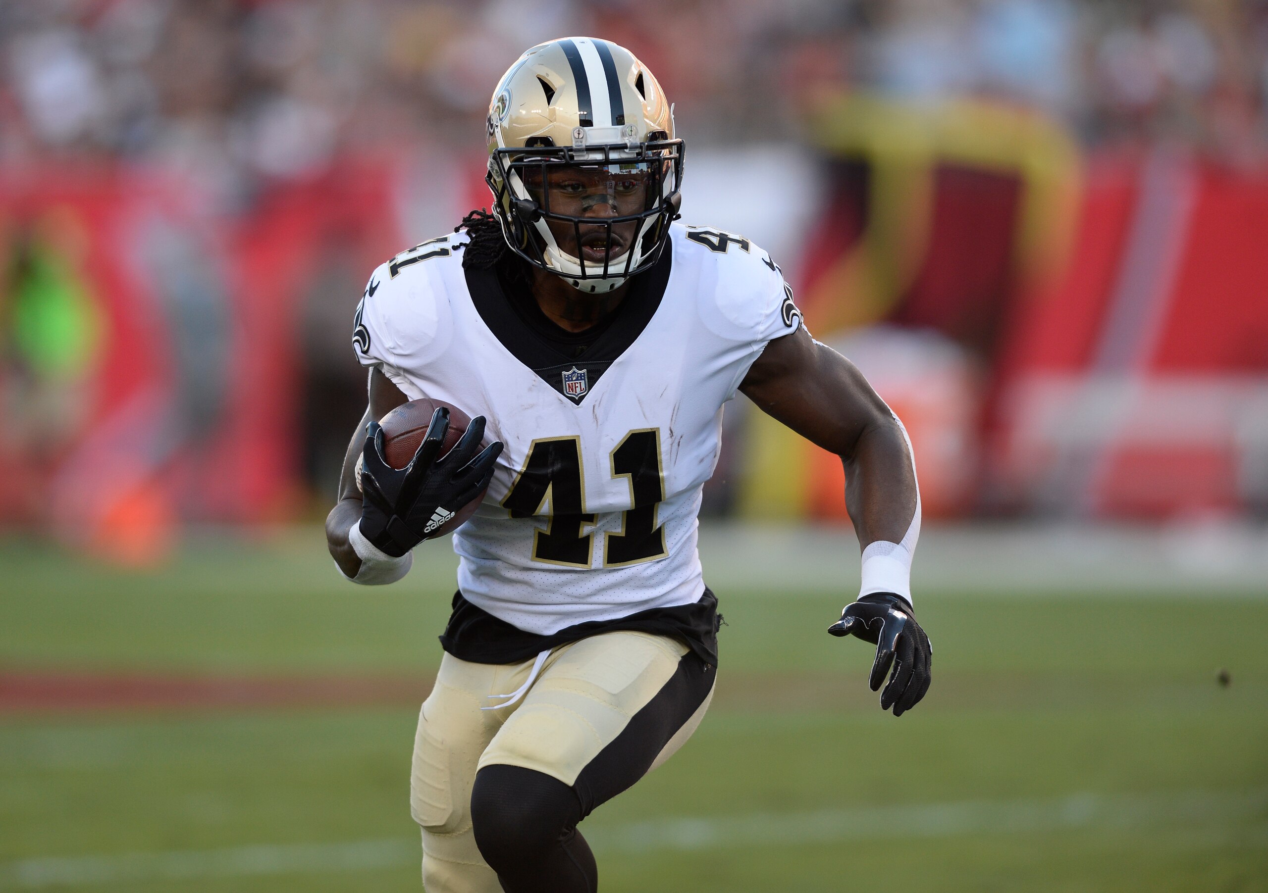Alvin Kamara and the Saints should feast on the Buccaneers.