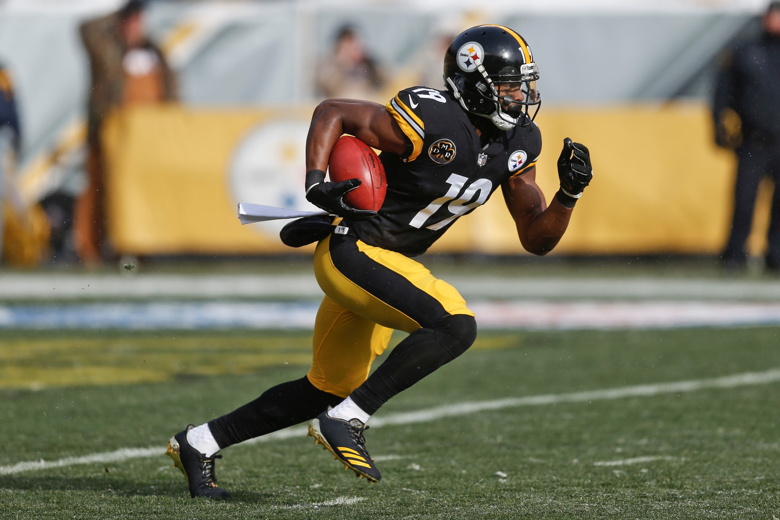JuJu Smith-Schuster is proving his 2017 performance wasn't a fluke.