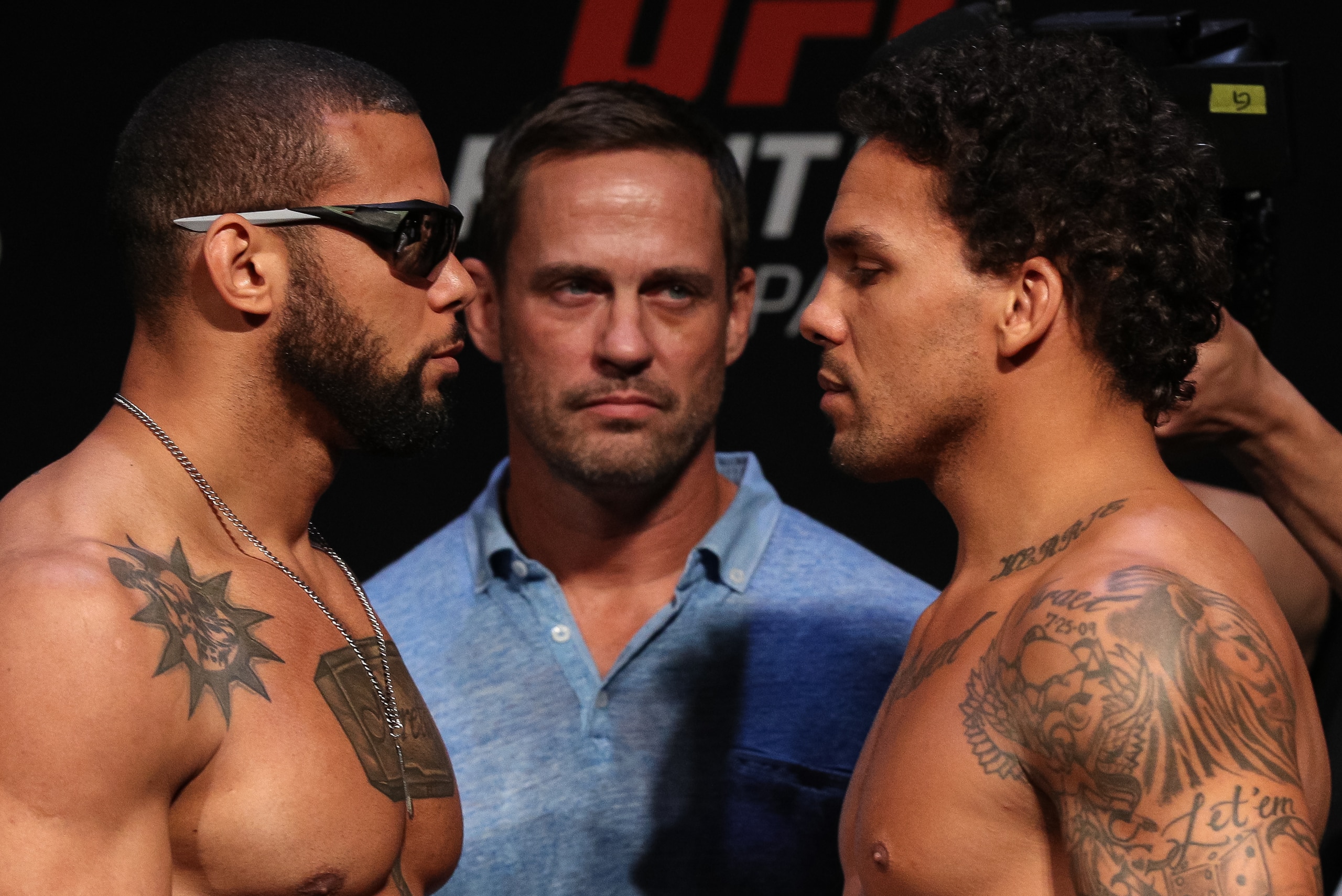 Thiago Santos (left) and Eryk Anders (right) Thiago Santos (left) and Eryk Anders (right)