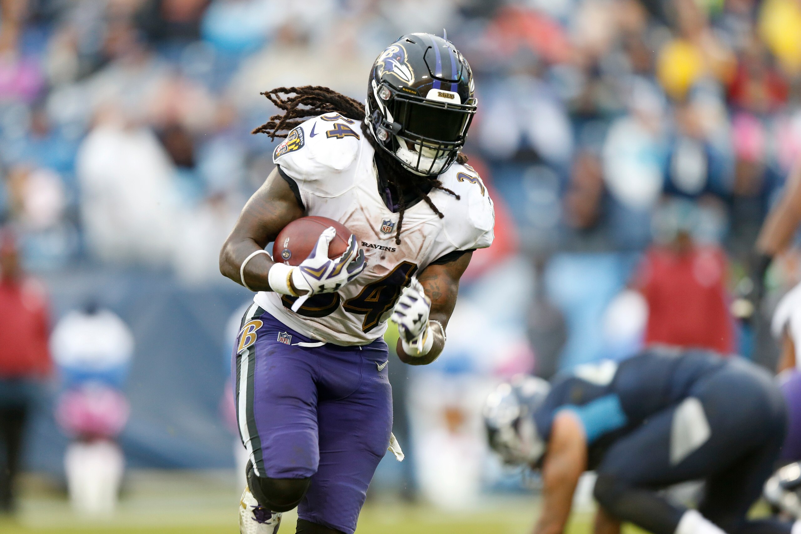 Alex Collins was back out in front for the Ravens.