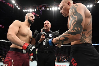Volkan Oezdemir (left) and Anthony Smith (right).