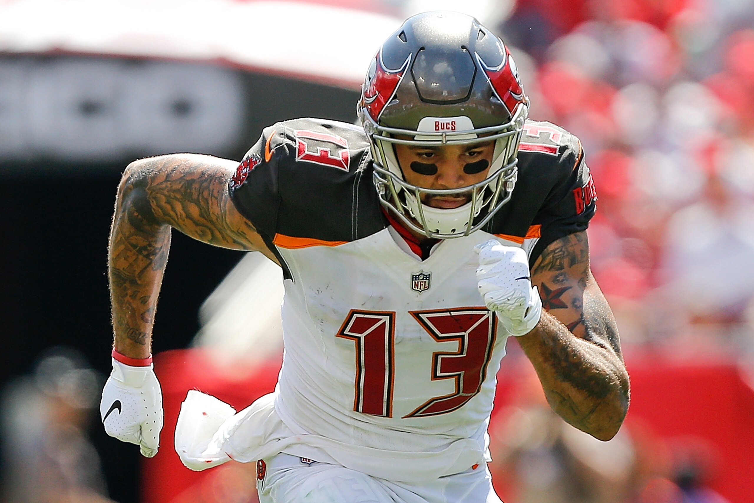 Mike Evans gets a small boost from the return of Ryan Fitzpatrick.