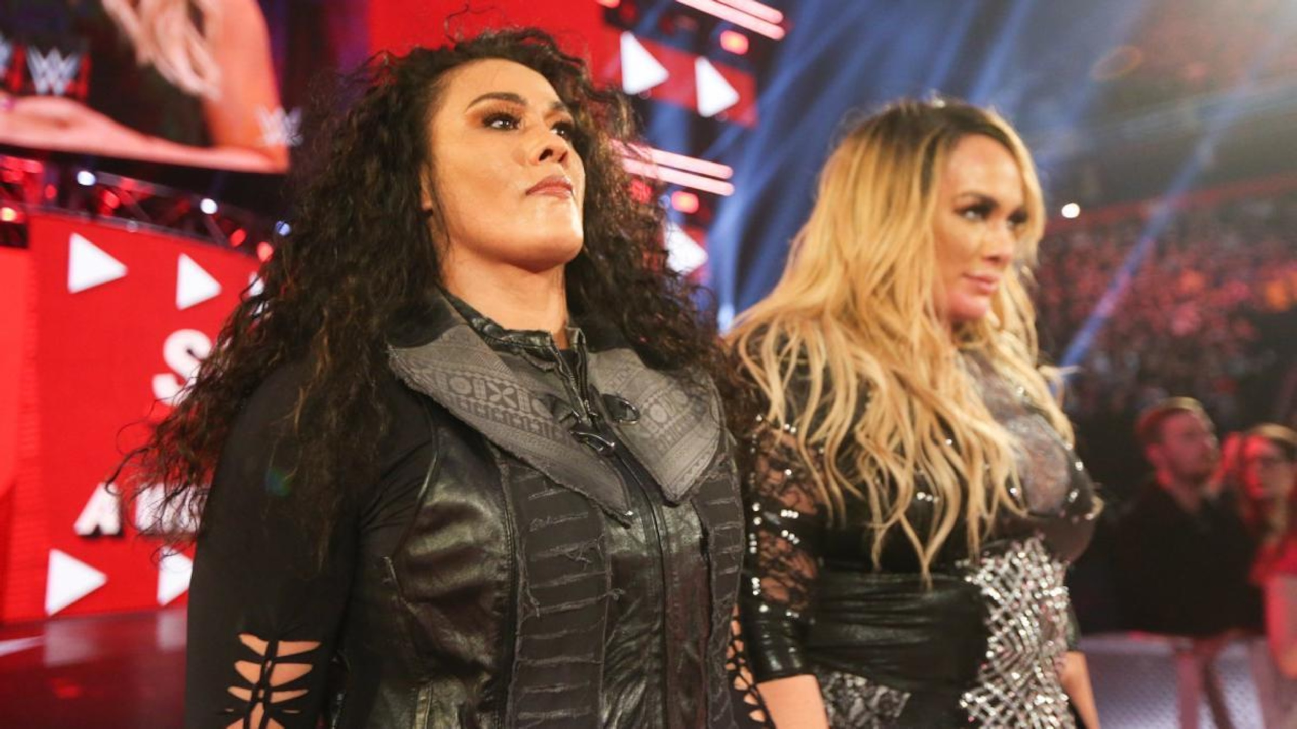 Take a good look. This maybe the last time you see Tamina in the forefront and Nia in the background out of focus, ever.