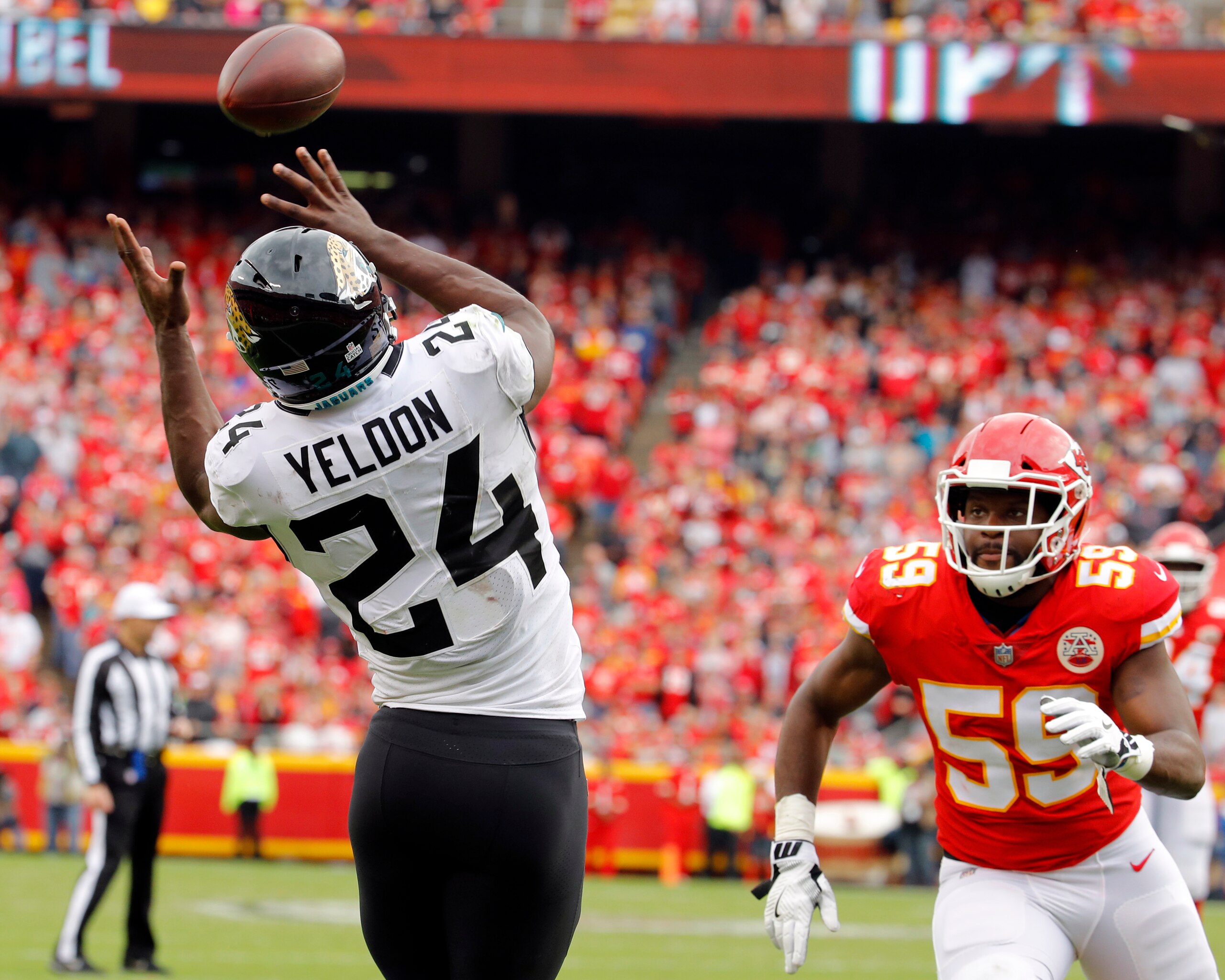 T.J. Yeldon has a significant role in the Jaguars offense. T.J. Yeldon has a significant role in the Jaguars offense.