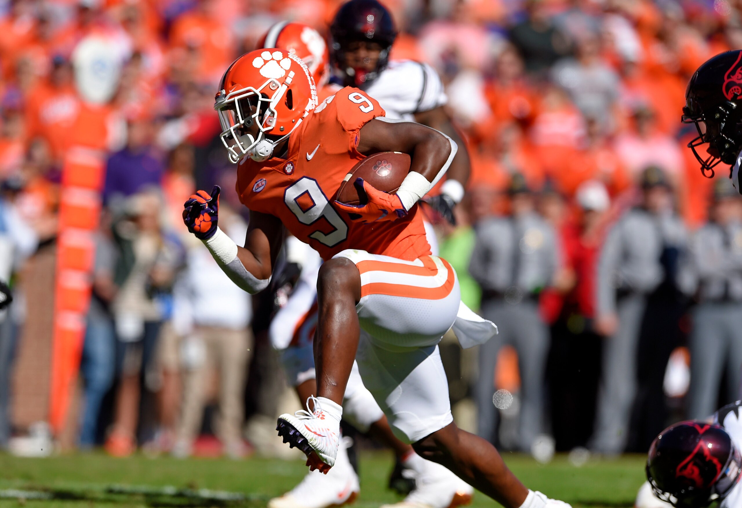 Clemson RB Travis Etienne