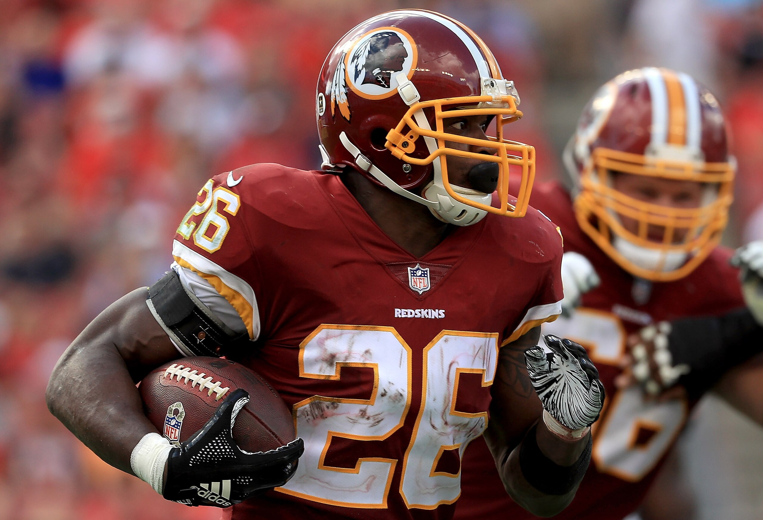 Offensive line woes are a big problem for Adrian Peterson.