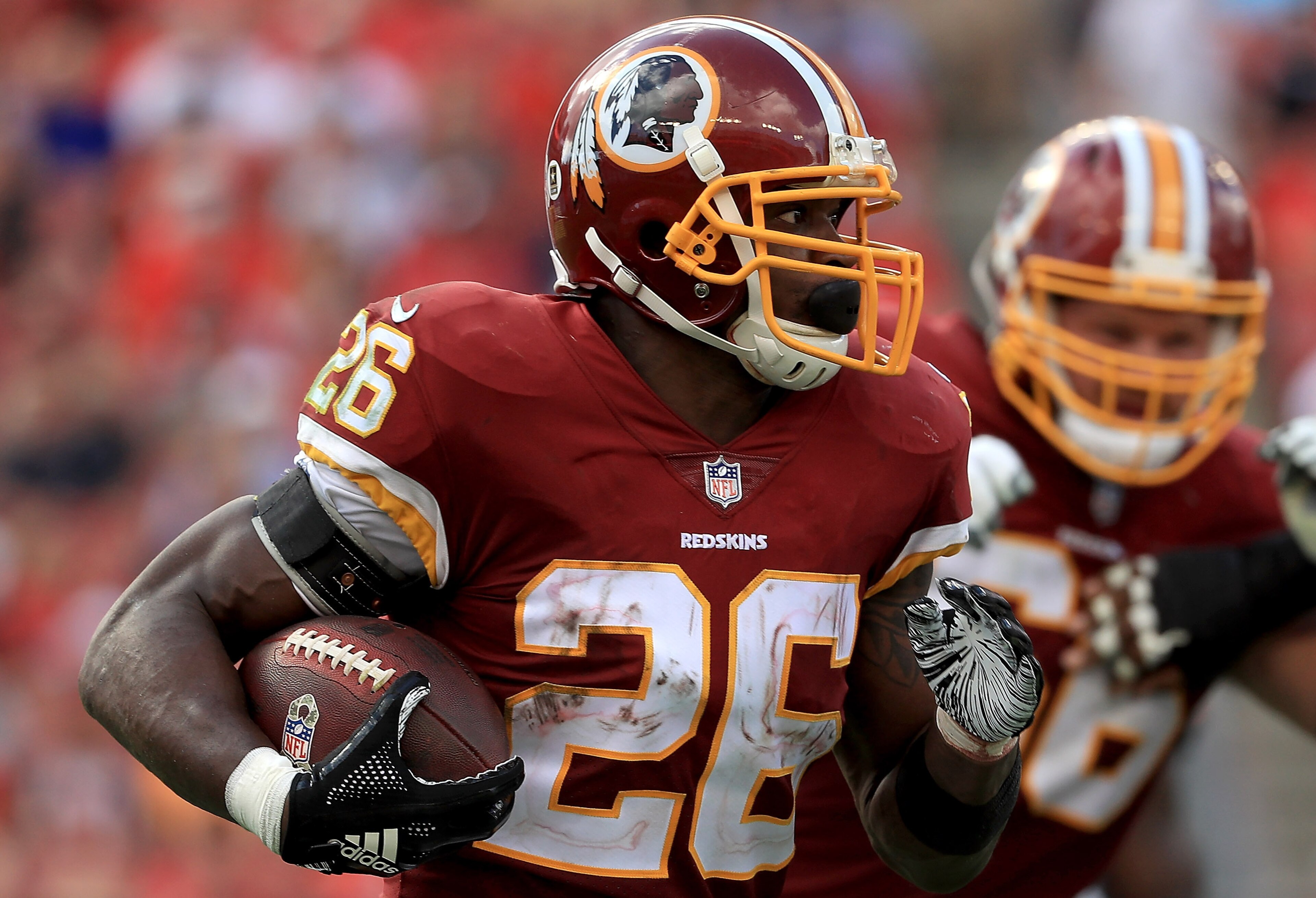 Offensive line woes are a big problem for Adrian Peterson.