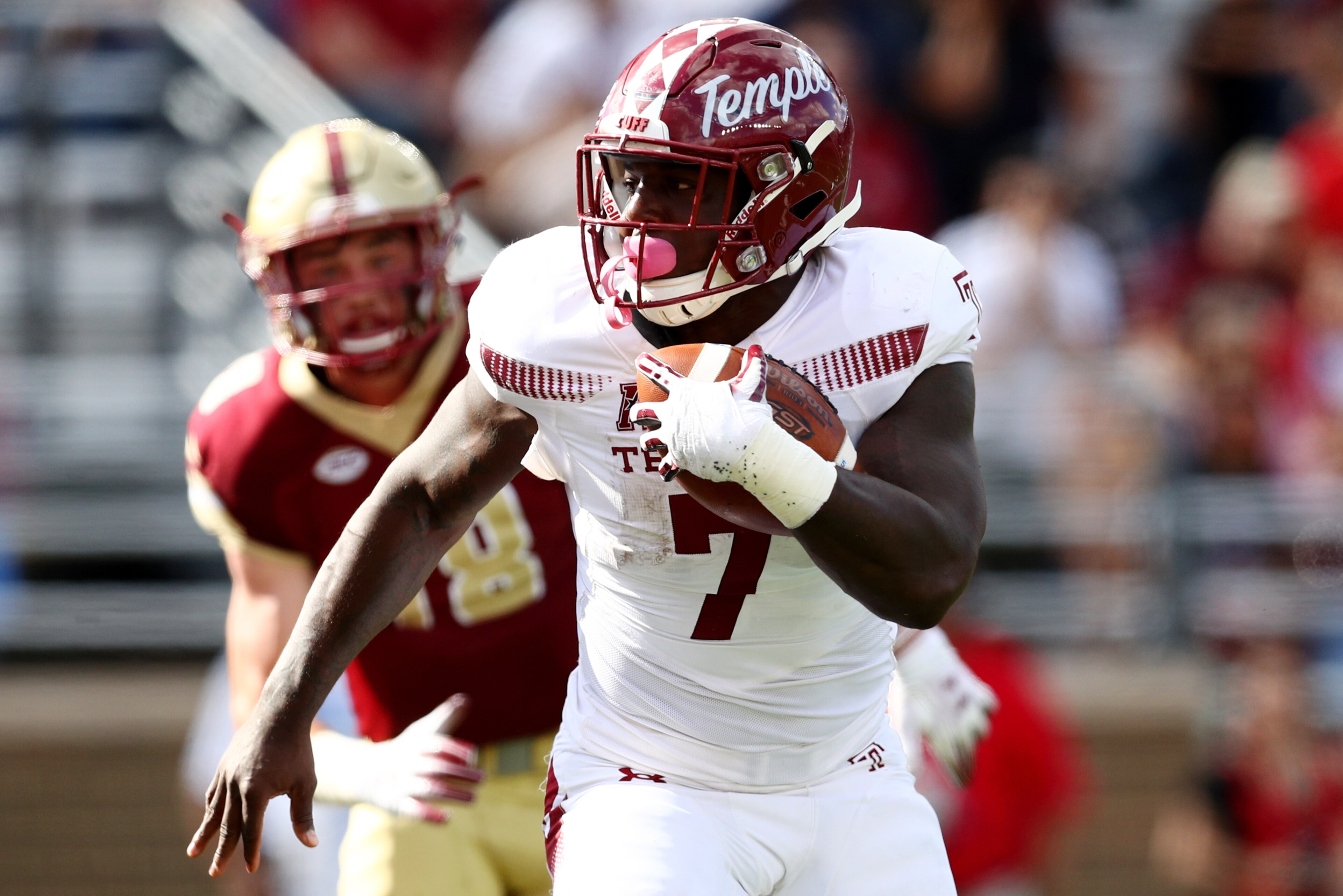 Temple RB Ryquell Armstead Temple RB Ryquell Armstead