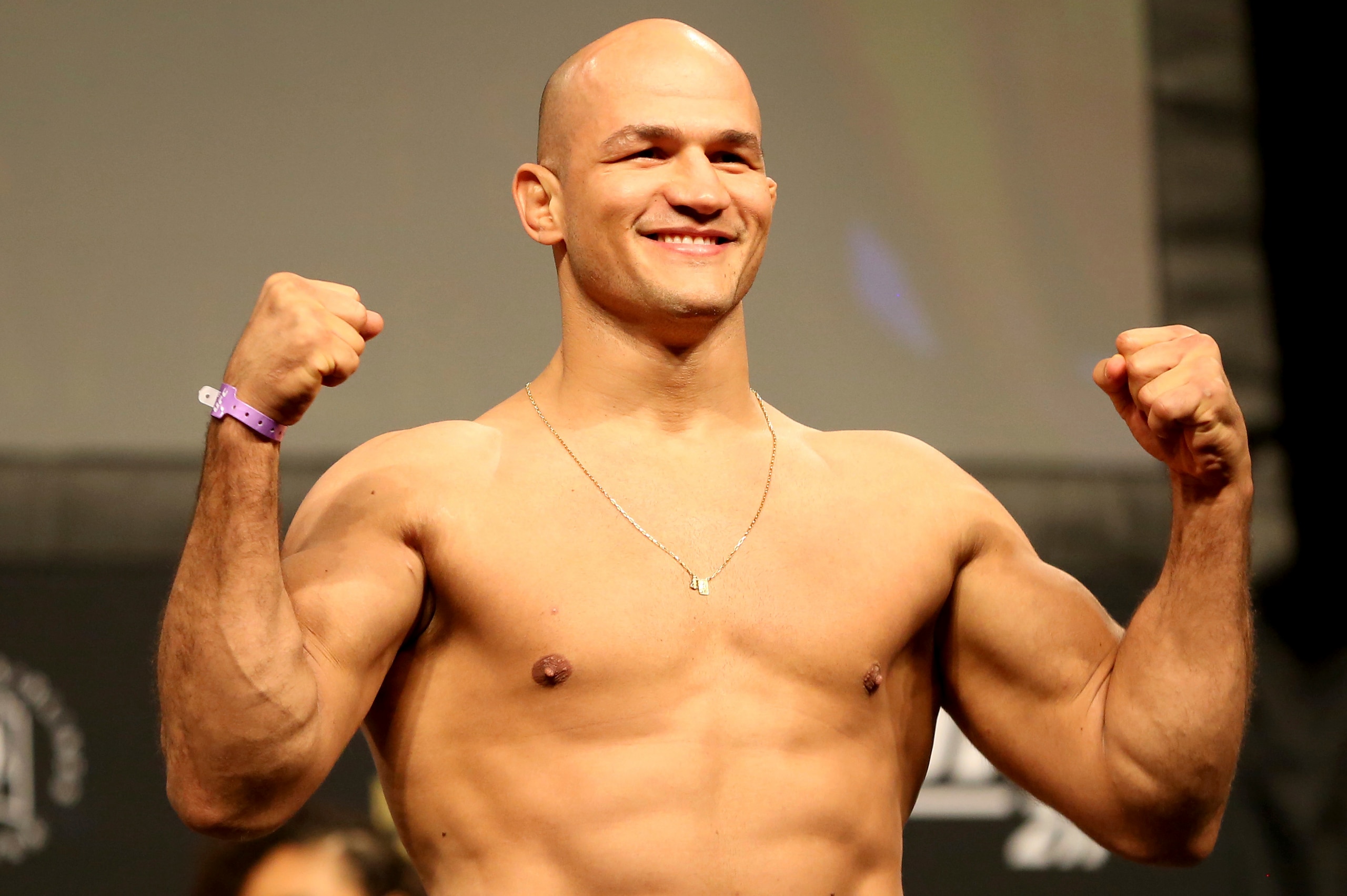 Junior Dos Santos Junior Dos Santos