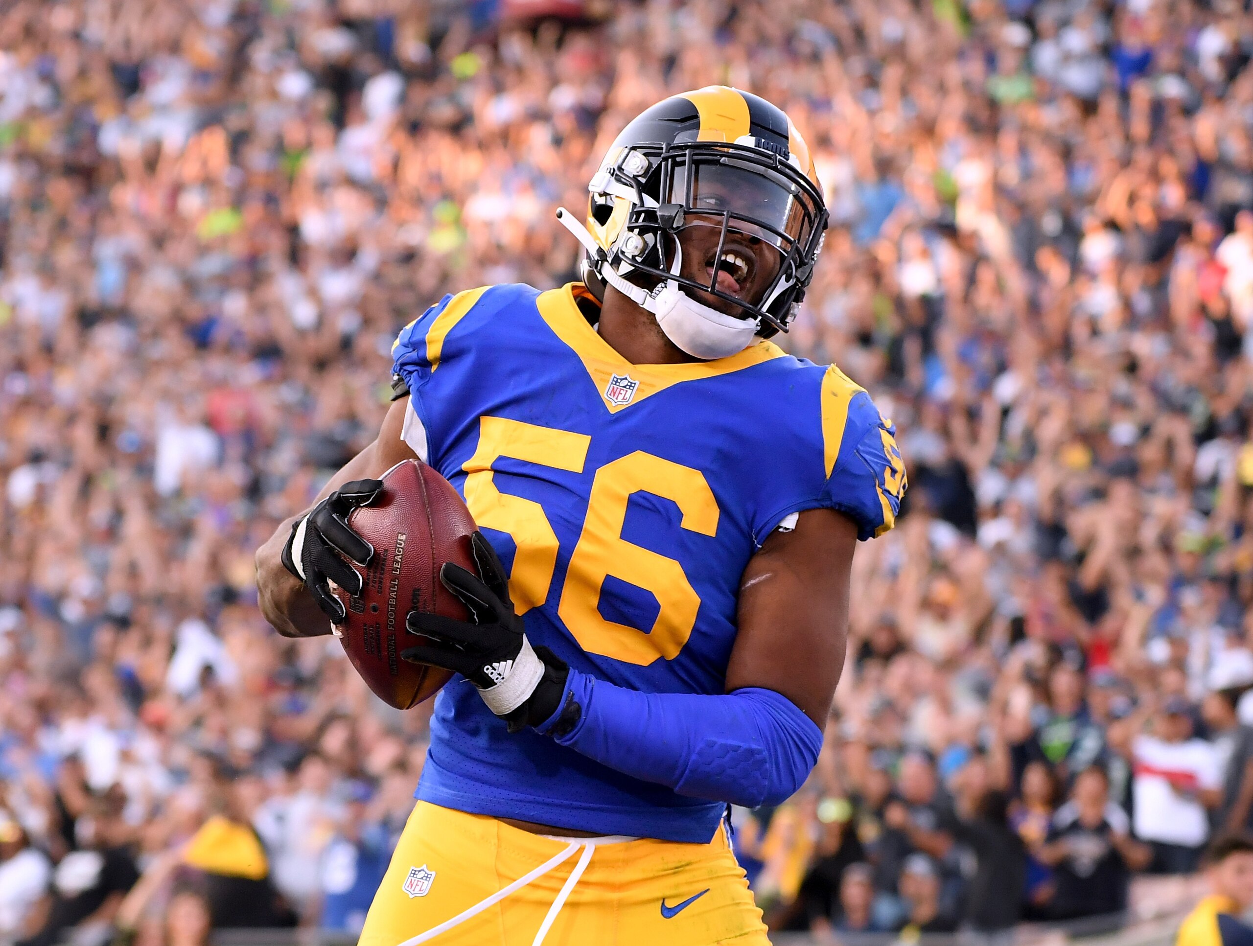 Los Angeles Rams linebacker Dante Fowler Jr.
