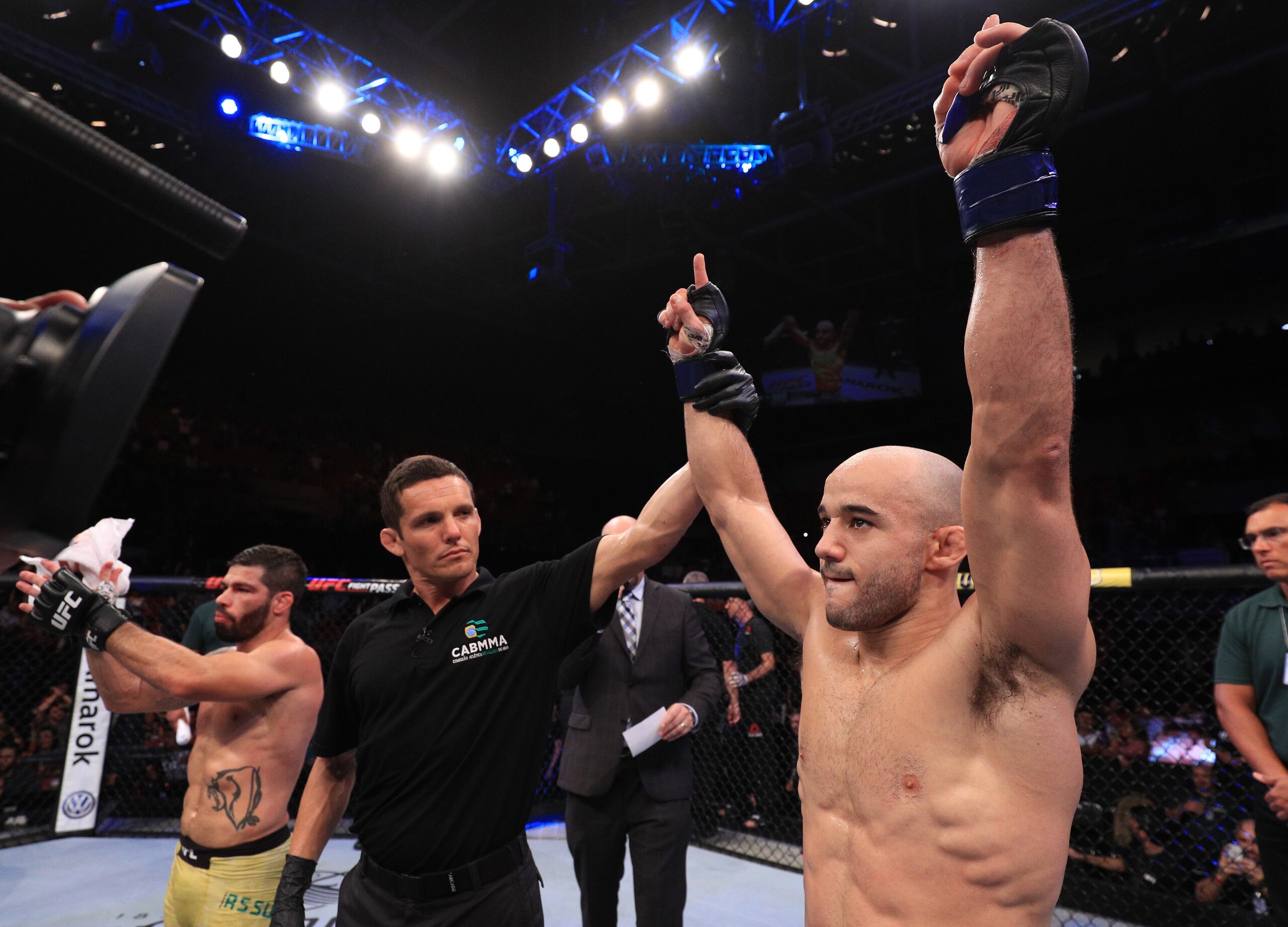 Raphael Assuncao (left) and Marlon Moraes (right) Raphael Assuncao (left) and Marlon Moraes (right)
