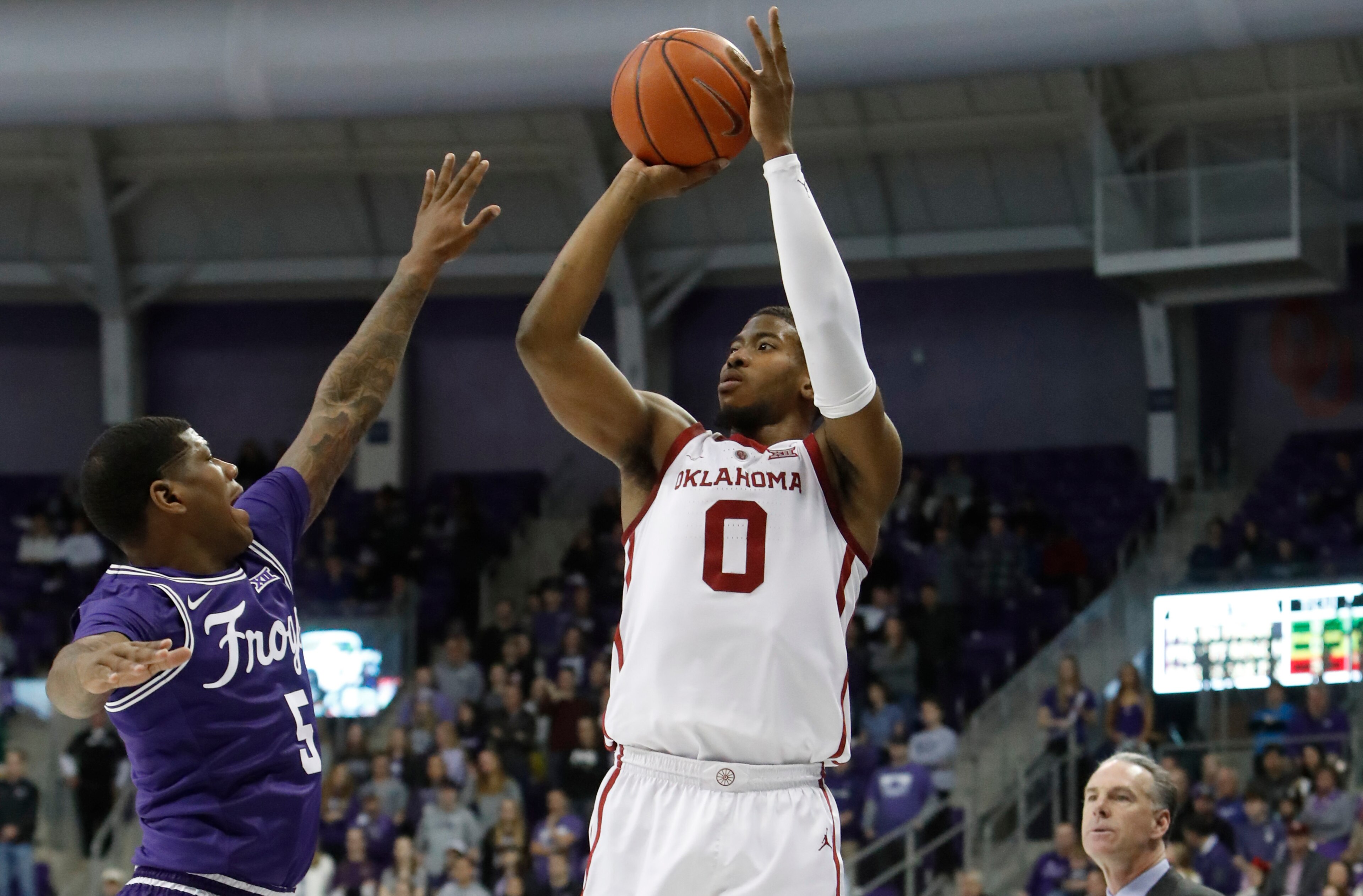 Oklahoma's Christian James