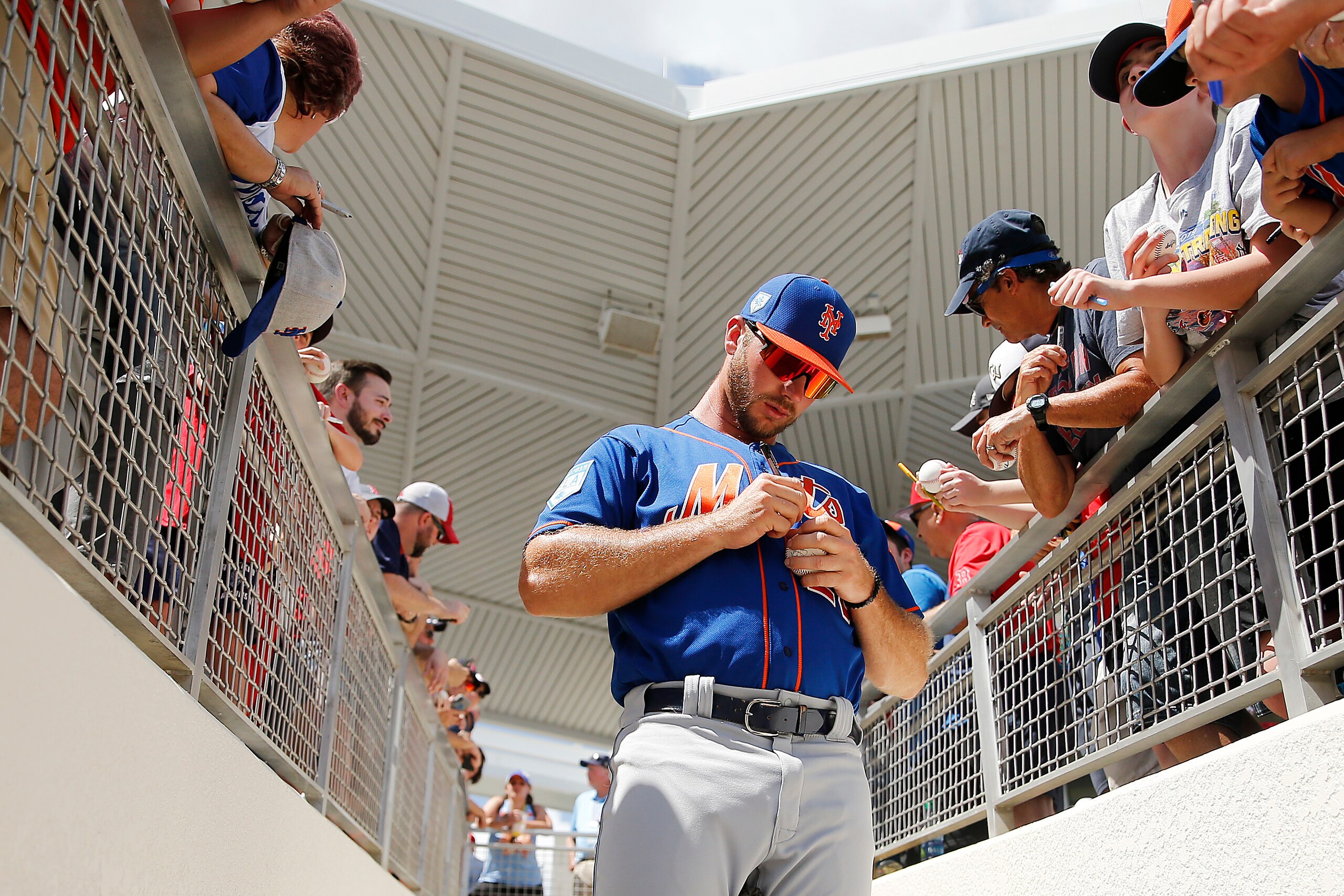 Pete Alonso is coming for the New York Mets' first base gig.
