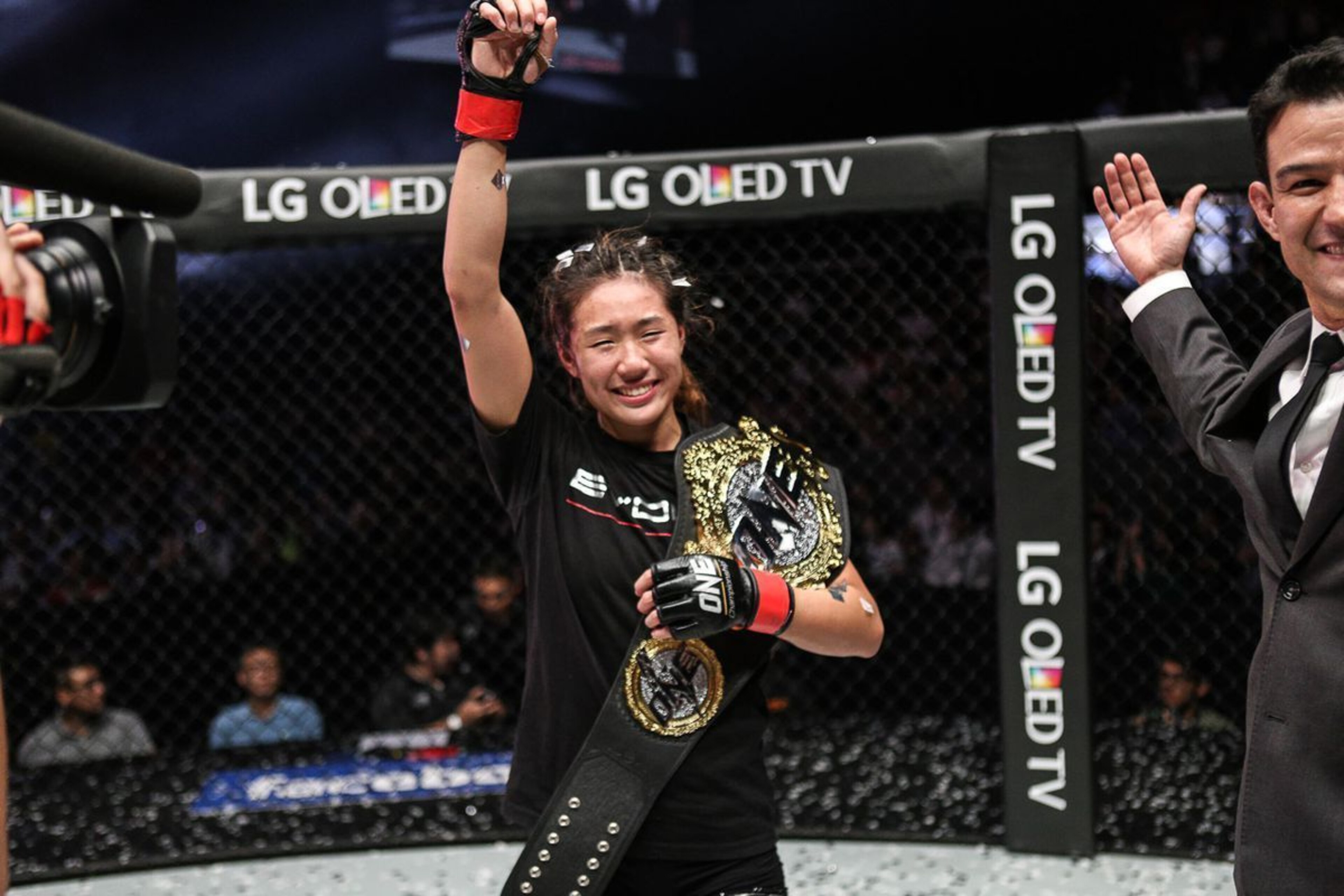 Angela Lee