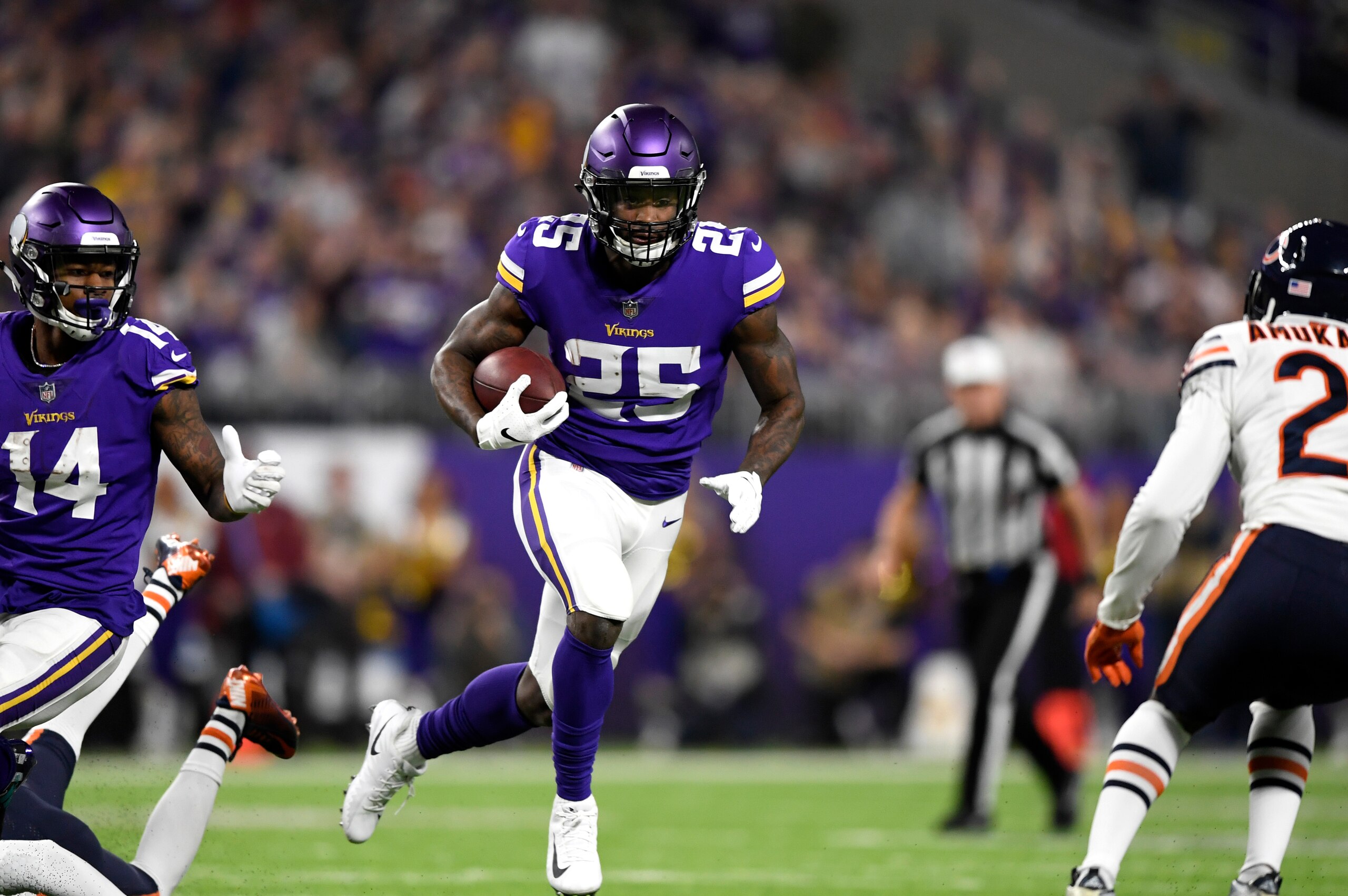 New Orleans Saints running back Latavius Murray