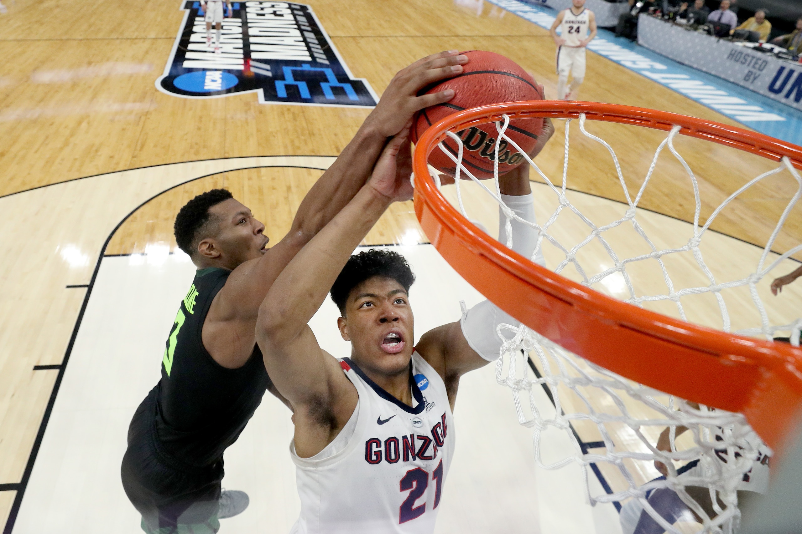 Gonzaga forward Rui Hachimura goes up for a dunk against Baylor.