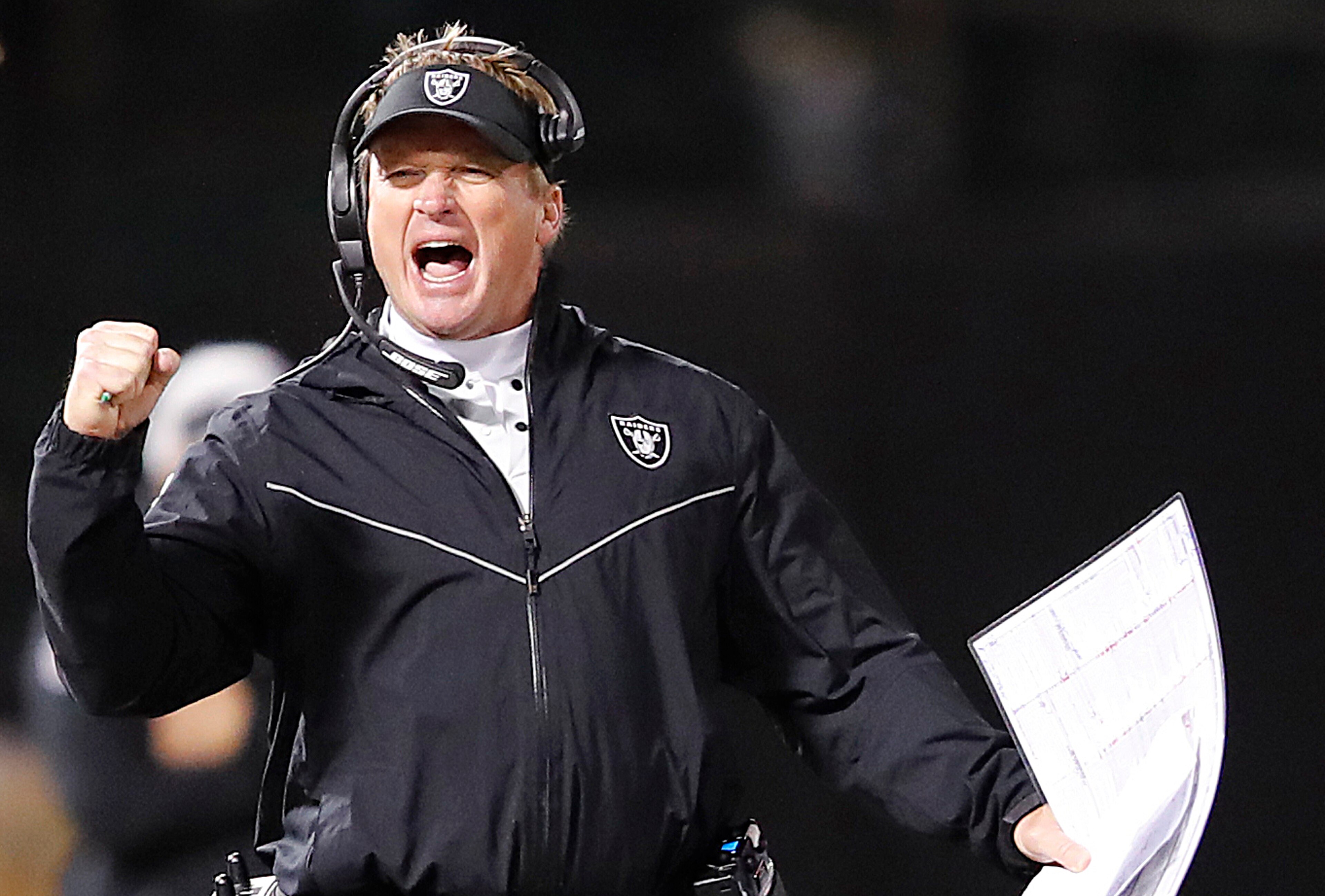 Raiders head coach Jon Gruden