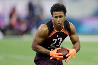 Cornerback Julian Love