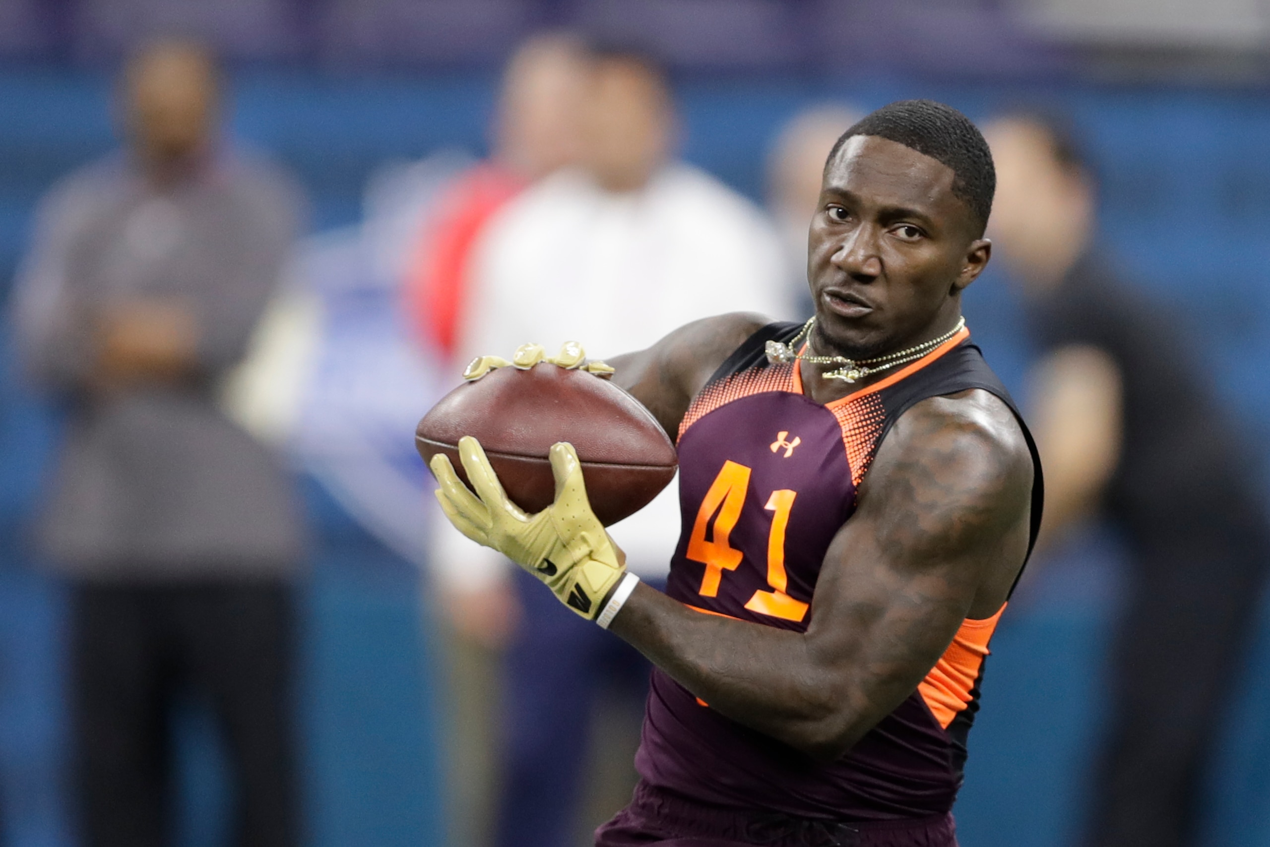 Wide receiver Deebo Samuel Wide receiver Deebo Samuel